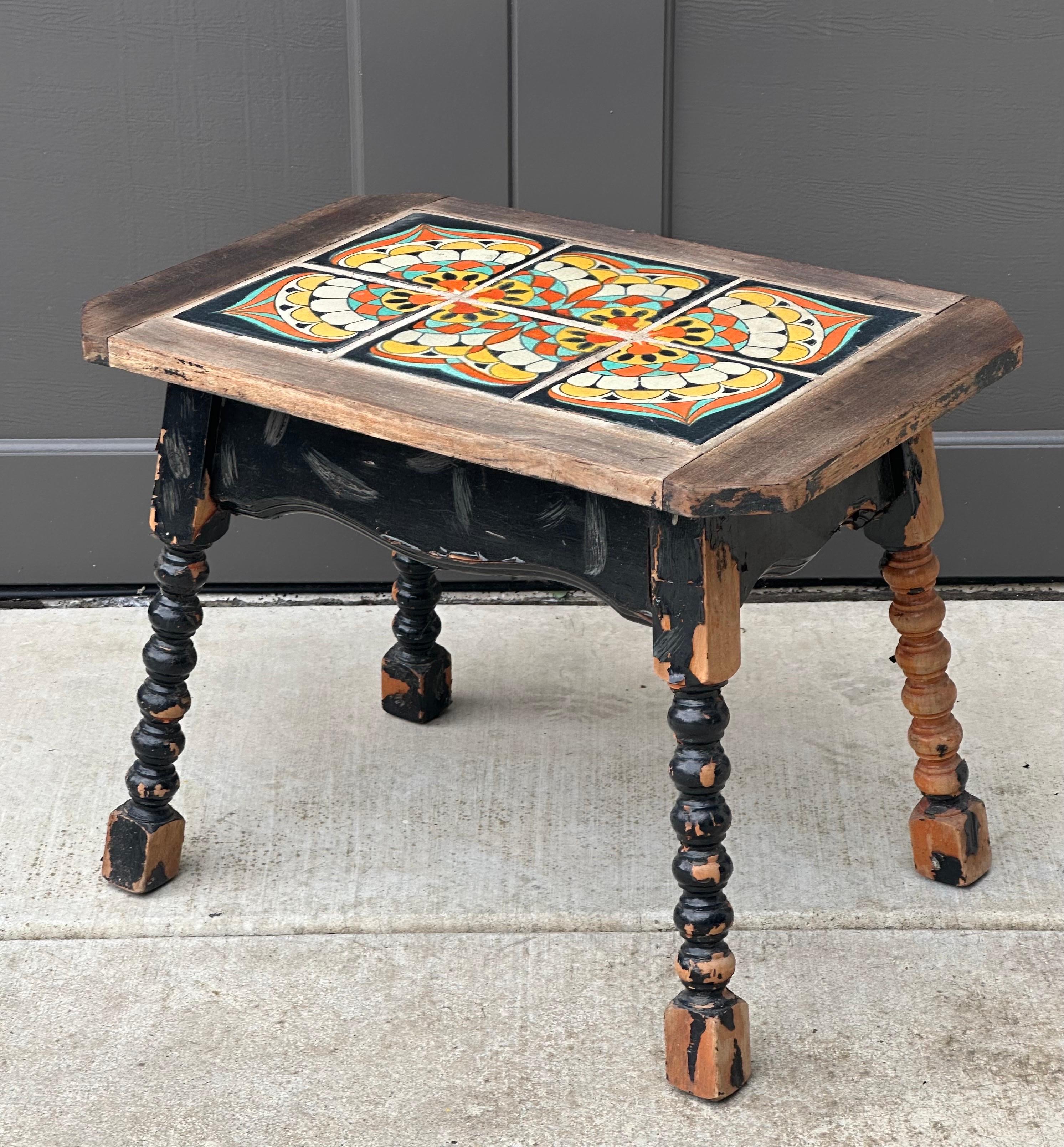 20th Century Rustic Antique Monterey Turned Wood End Table For Sale