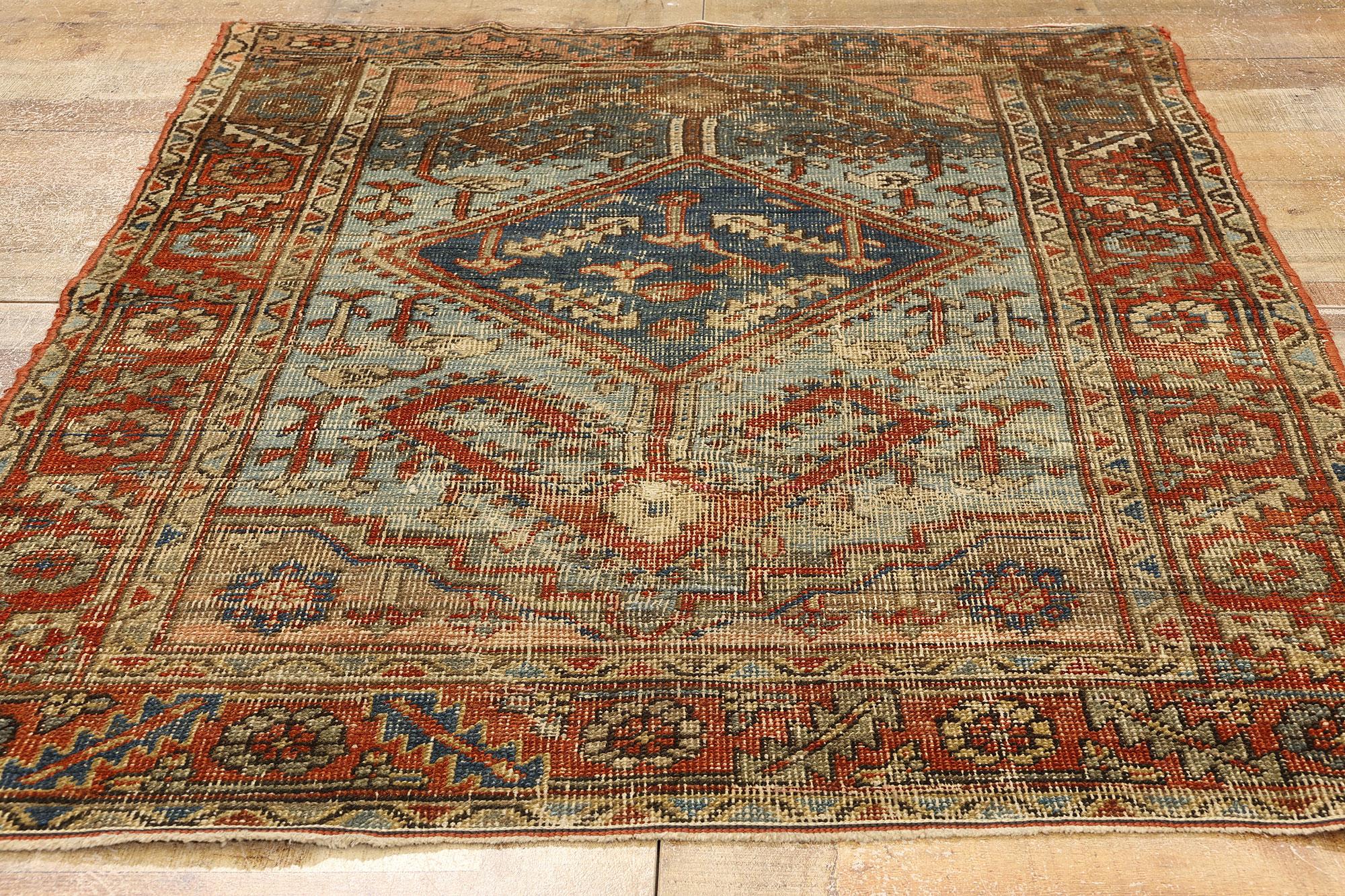  Rustikaler antiker persischer Bakshaish-Teppich im Angebot 1
