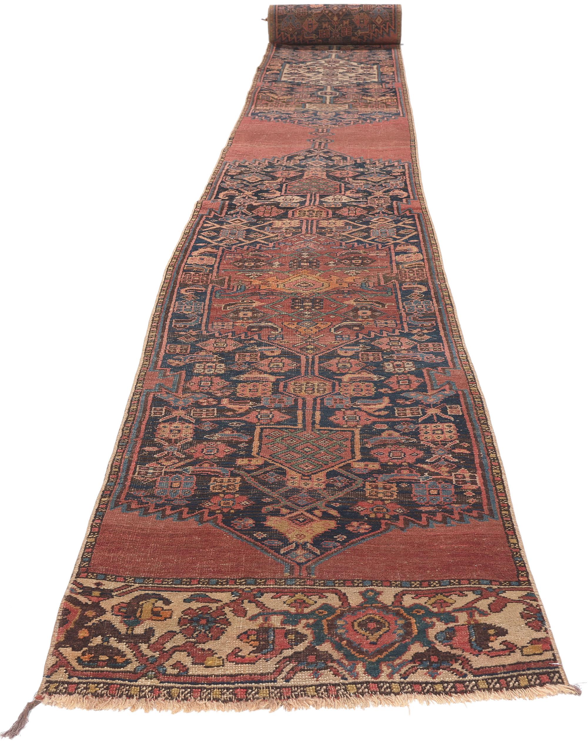 Hand-Knotted 1880s Rustic Antique Persian Bijar Rug For Sale