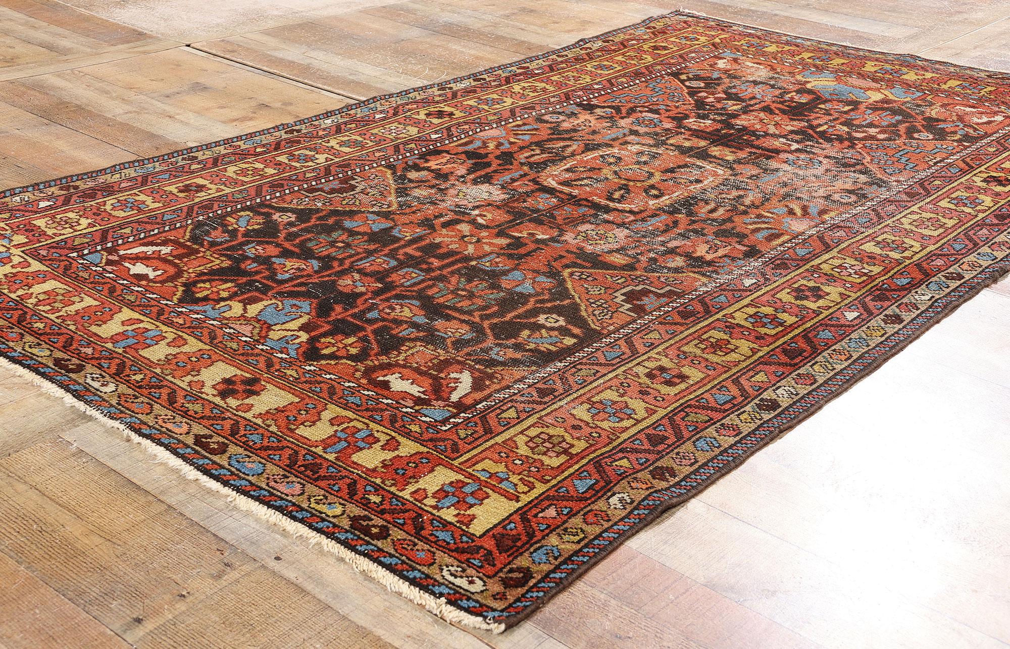 Rustikaler antiker persischer Hamadan-Teppich (20. Jahrhundert) im Angebot