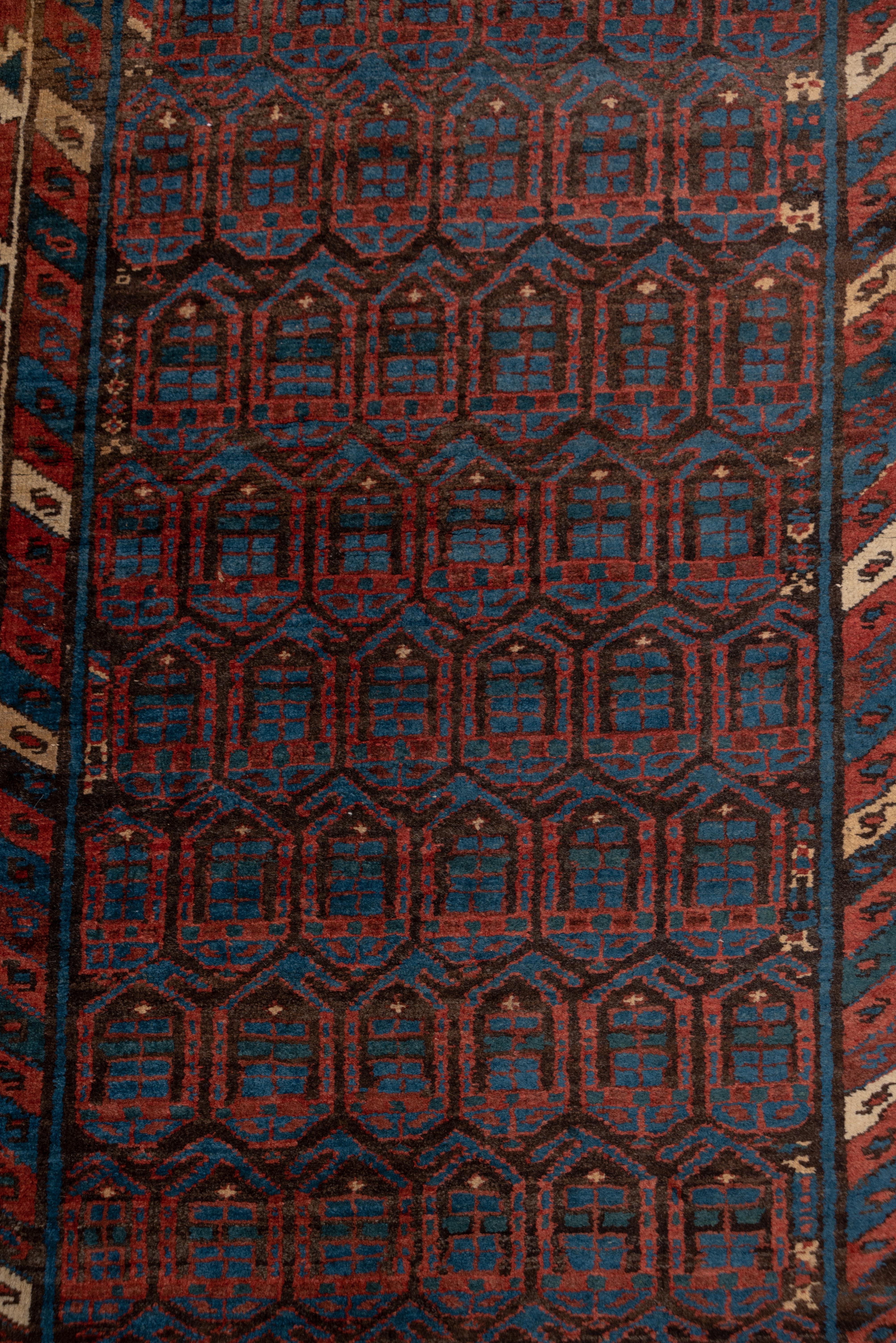 Persiano Rustico antico Sarab Runner persiano, campo marrone rosso e blu, circa anni '20 in vendita