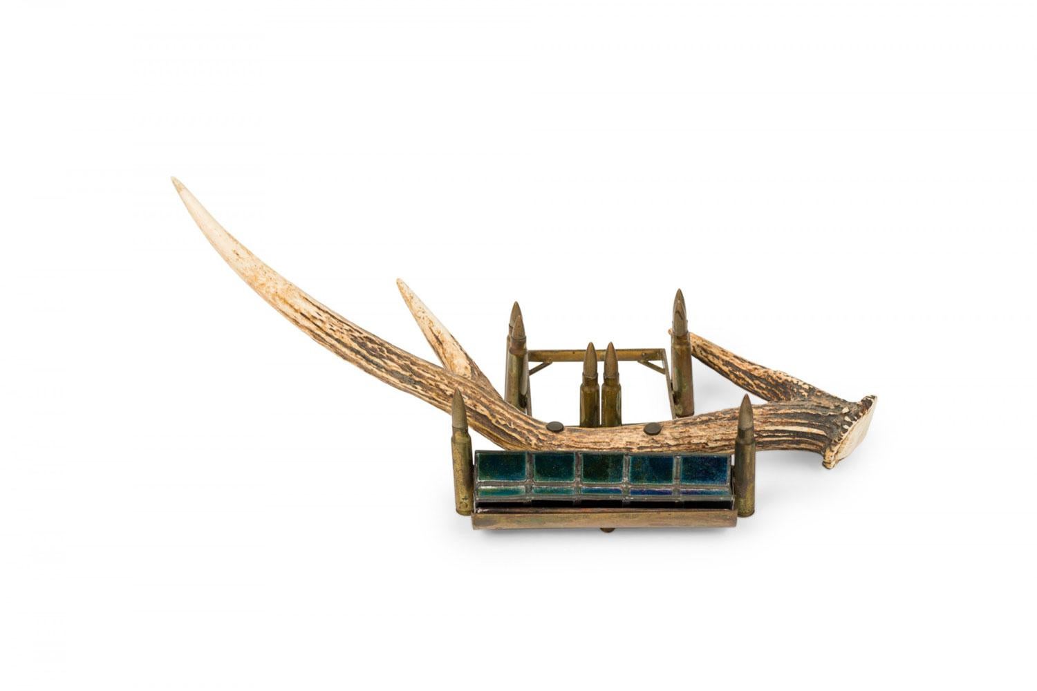 Rustico Rustic Antler Inkwell Stand with Glass and Metal Pen Holder in vendita