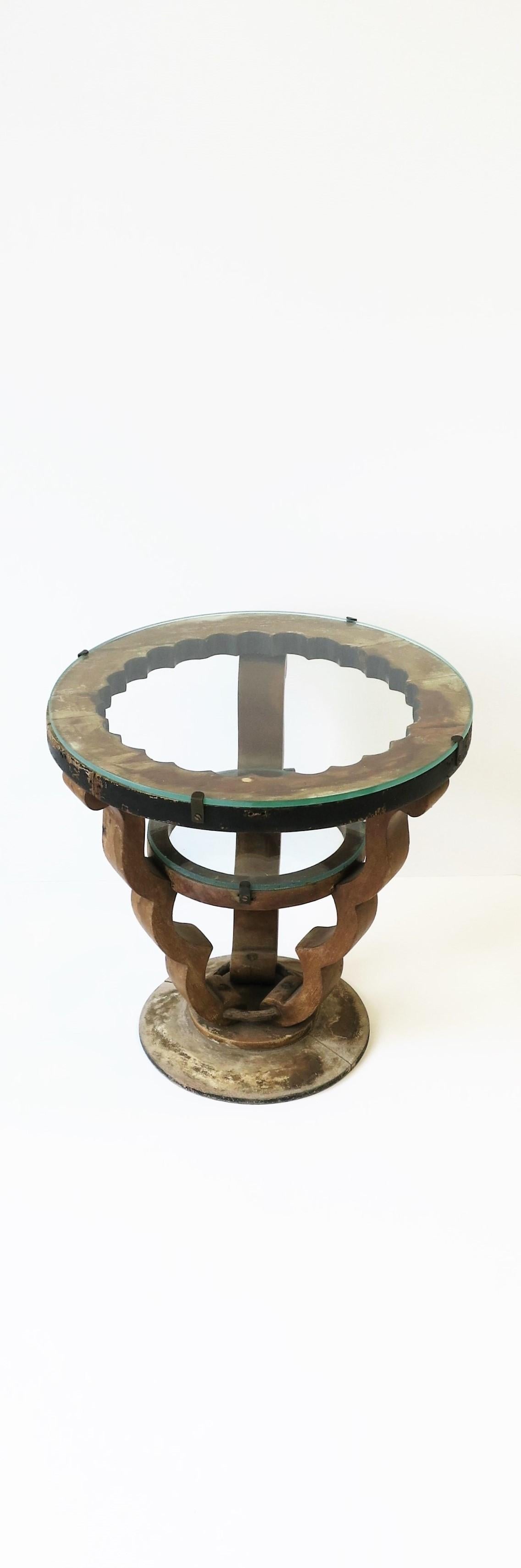 20th Century Art Deco Rustic Wood Gueridon Side Drinks Table  For Sale