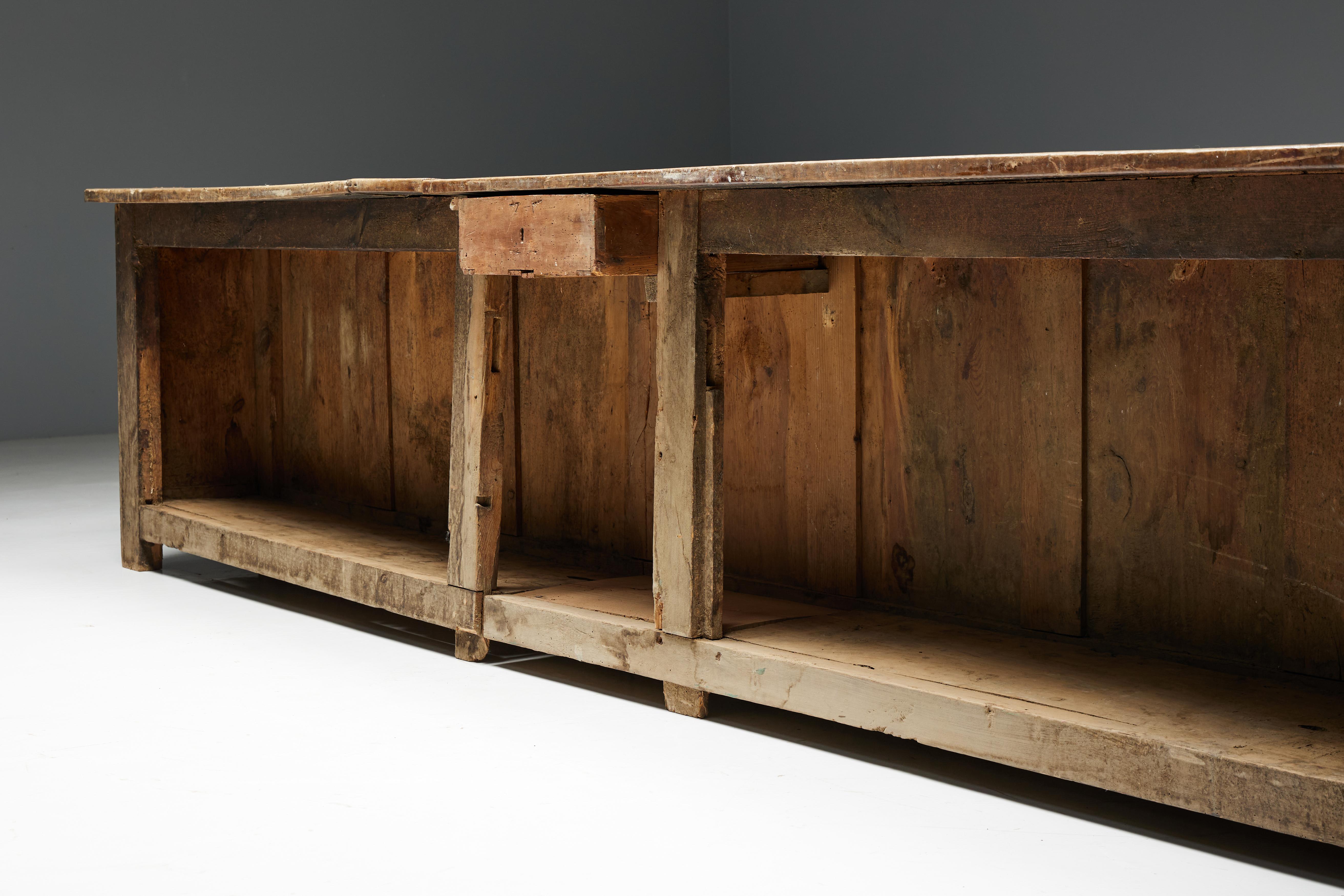 Wood Rustic Art Populaire Freestanding Bar Counter, France, 19th Century For Sale
