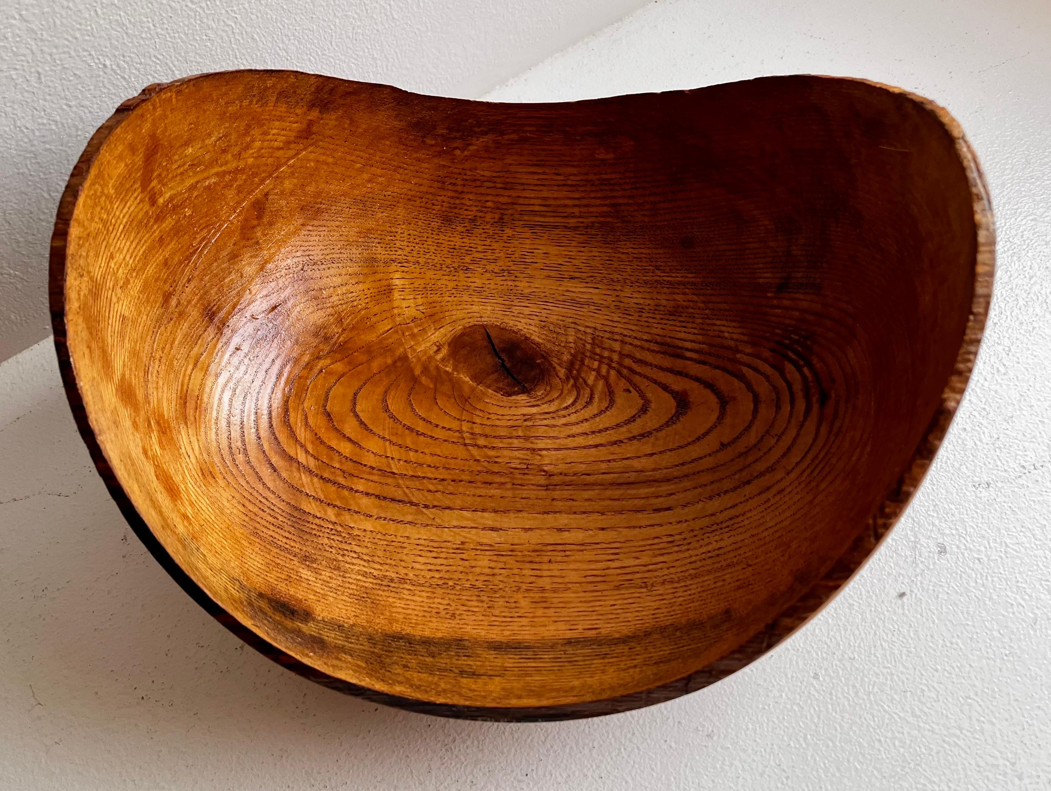 Rustic Ash Wood Bowl with Natural Edge For Sale 2