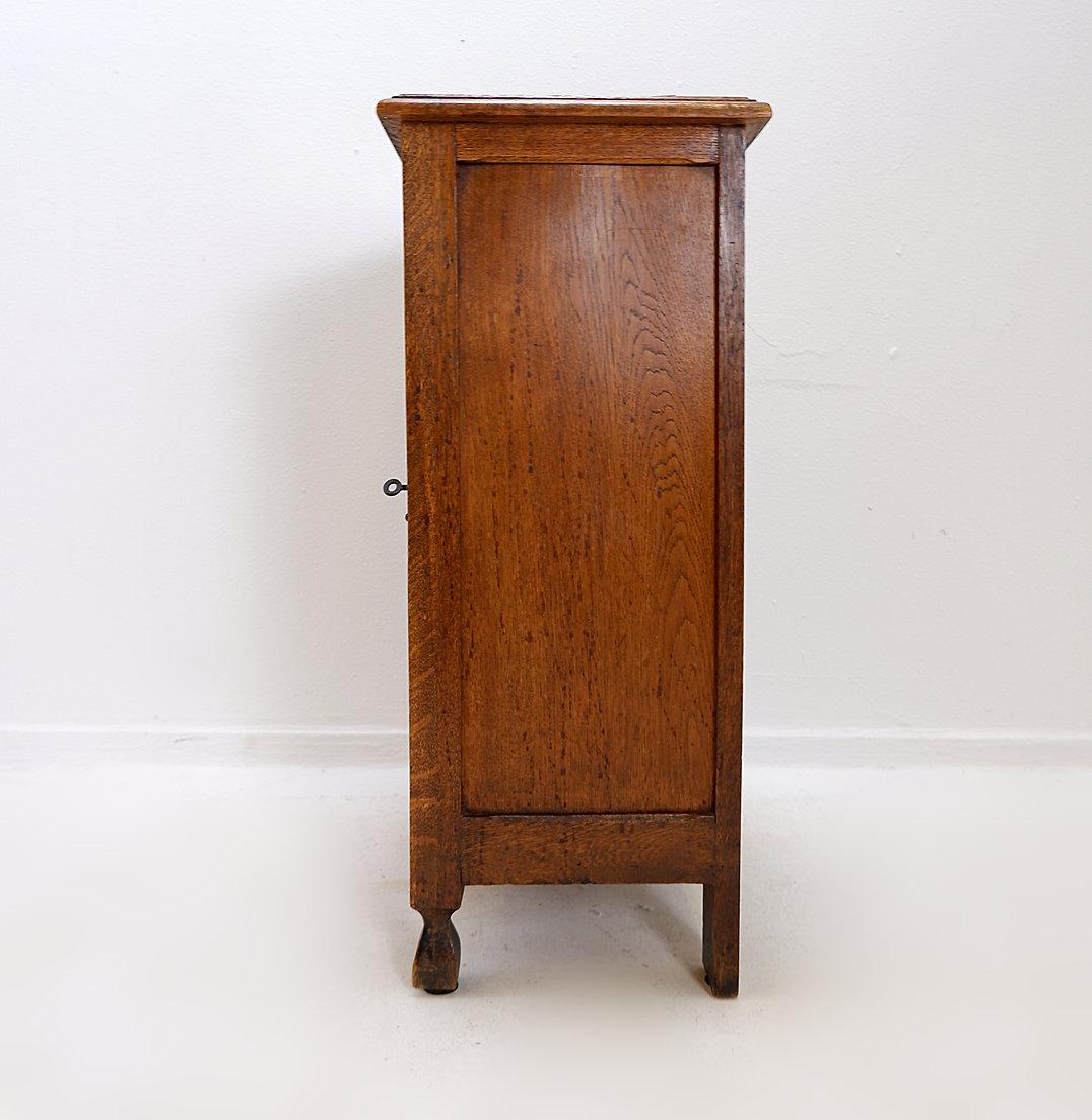 Rustic Bedside cabinet / Small Storage Cupboard - 20thC For Sale 6