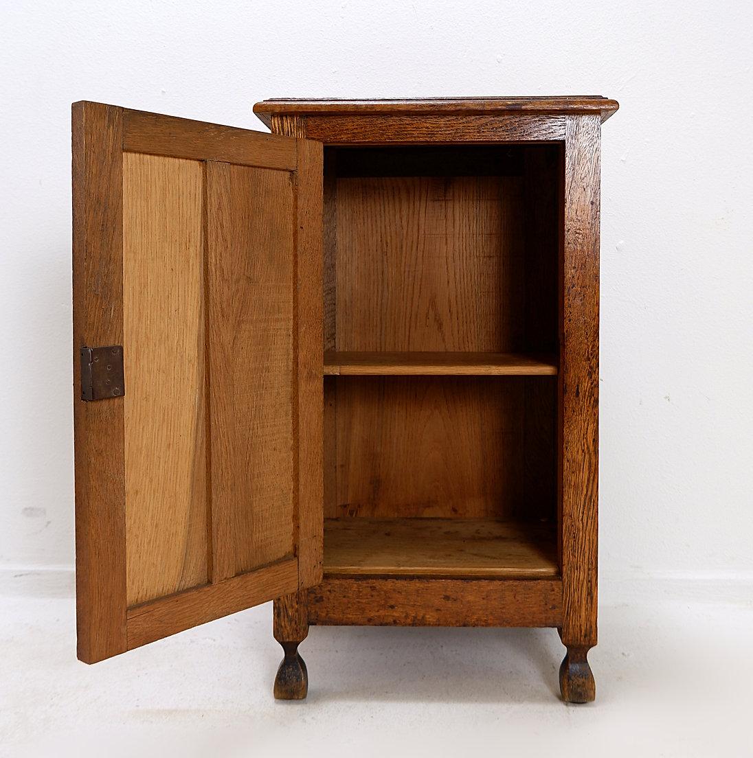Rustic Bedside cabinet / Small Storage Cupboard - 20thC
Storage - Antique - Furniture
Measures : 41x30cm H: 69cm 
Wear consistent with age and use
