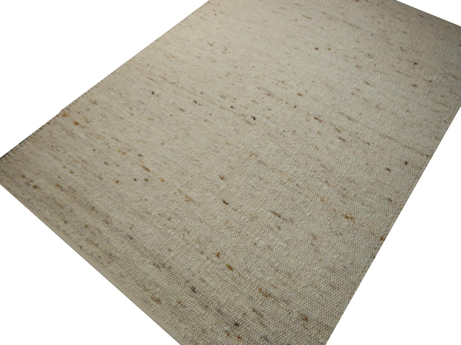 Flacher handgewebter europäischer Teppich aus Wolle von Djoharian Design, Rustikaler beiger Kelim-Teppich im Angebot 7