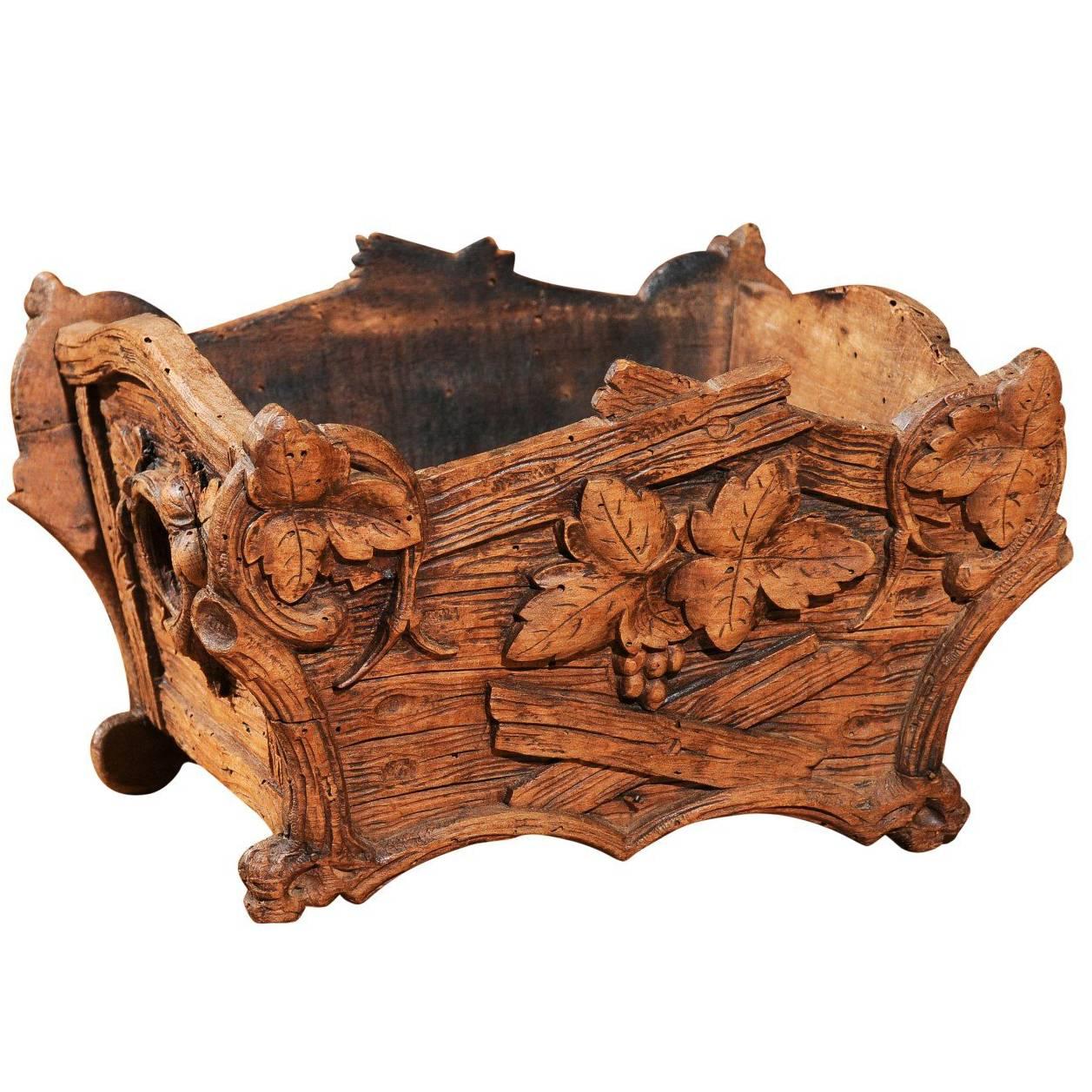 Rustic Black Forest Jardinière with Carved Foliage and Branch Motifs, 1920s
