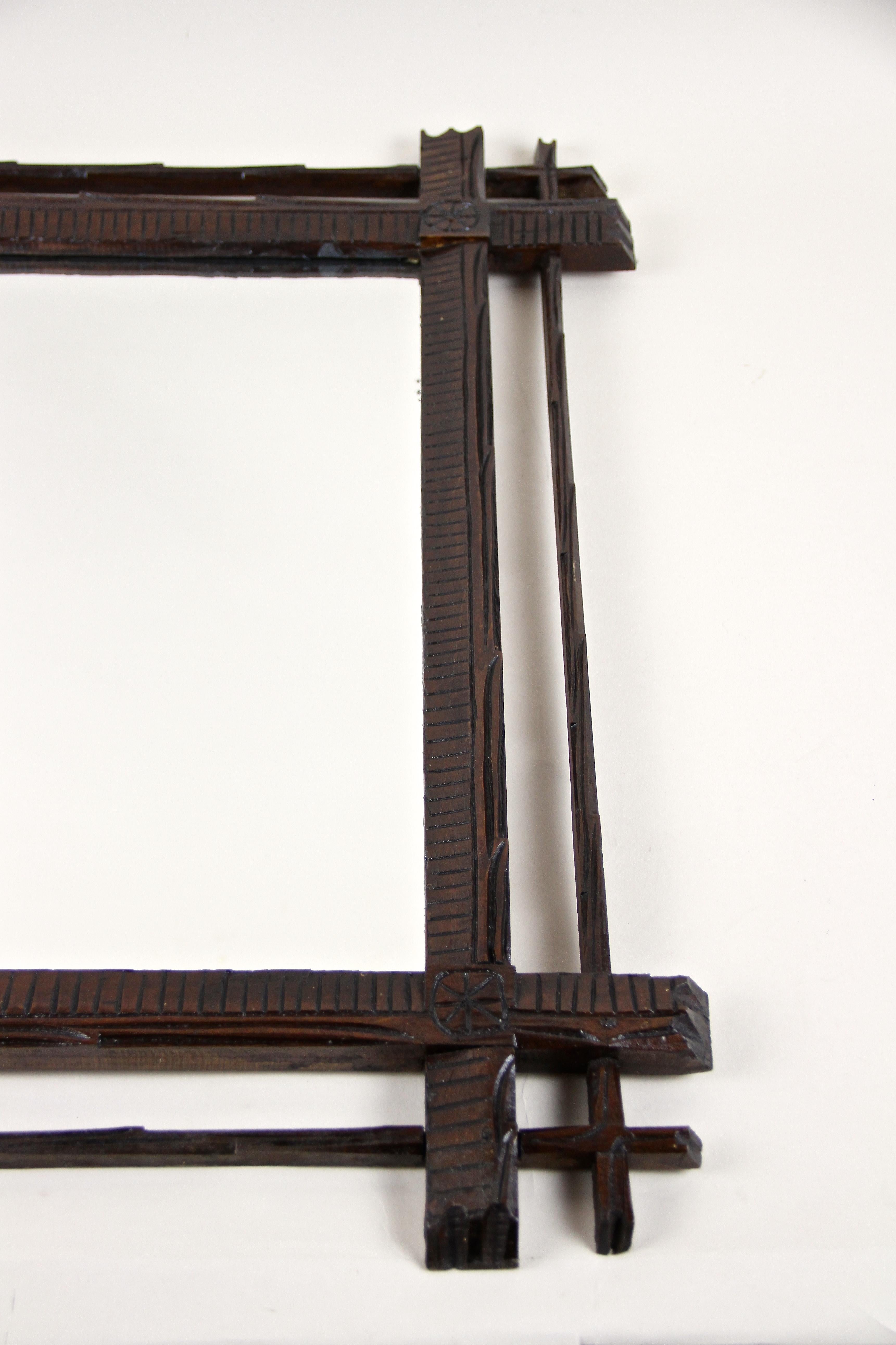 Rustic Black Forest Wall Mirror Hand Carved, Austria, circa 1880 For Sale 5