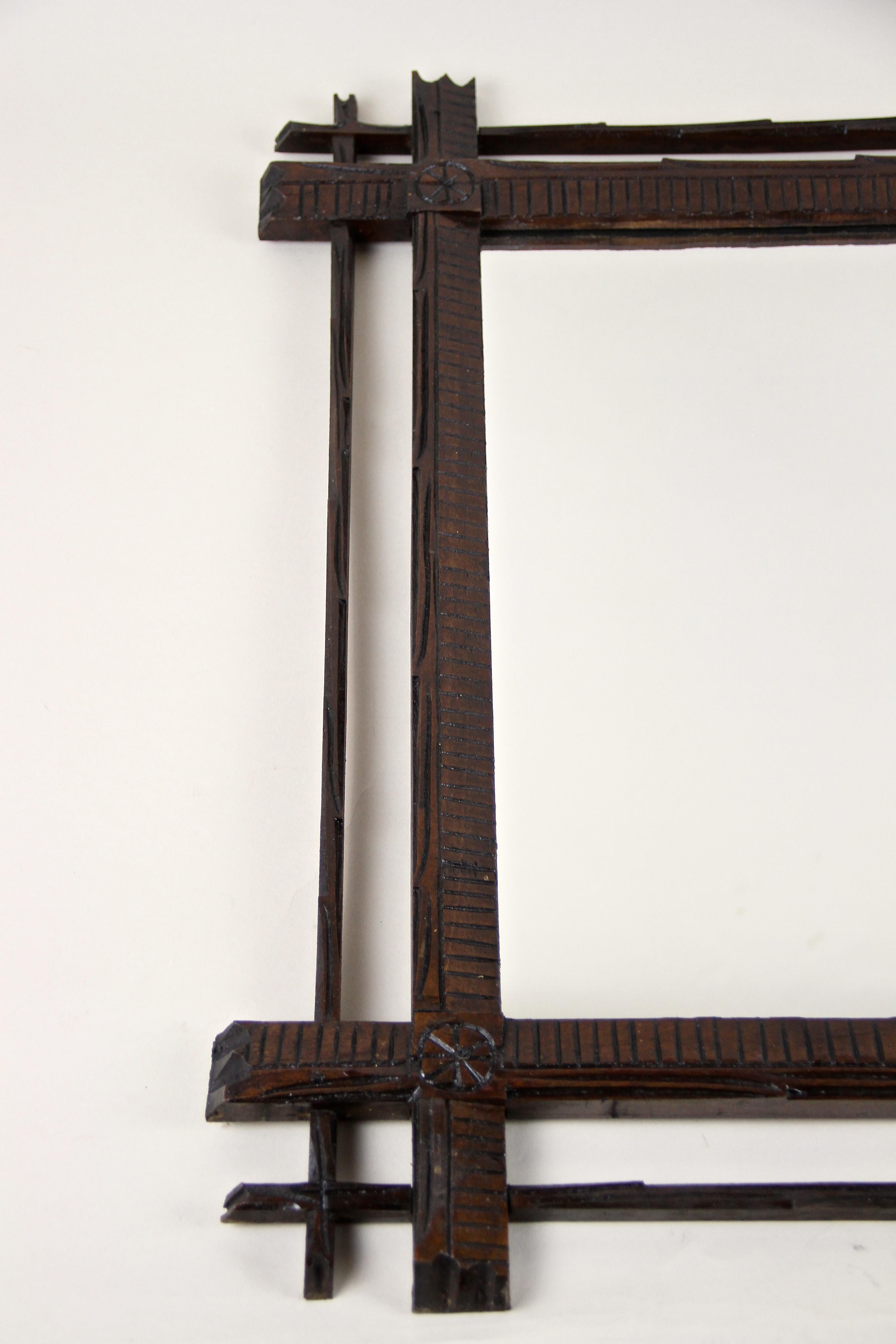 Rustic Black Forest Wall Mirror Hand Carved, Austria, circa 1880 For Sale 6