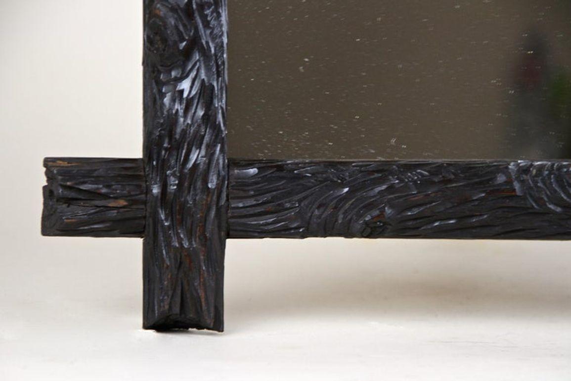 Miroir Rustic Black Forest Wall Mirror, Hand Carved, Austria, circa 1880 en vente