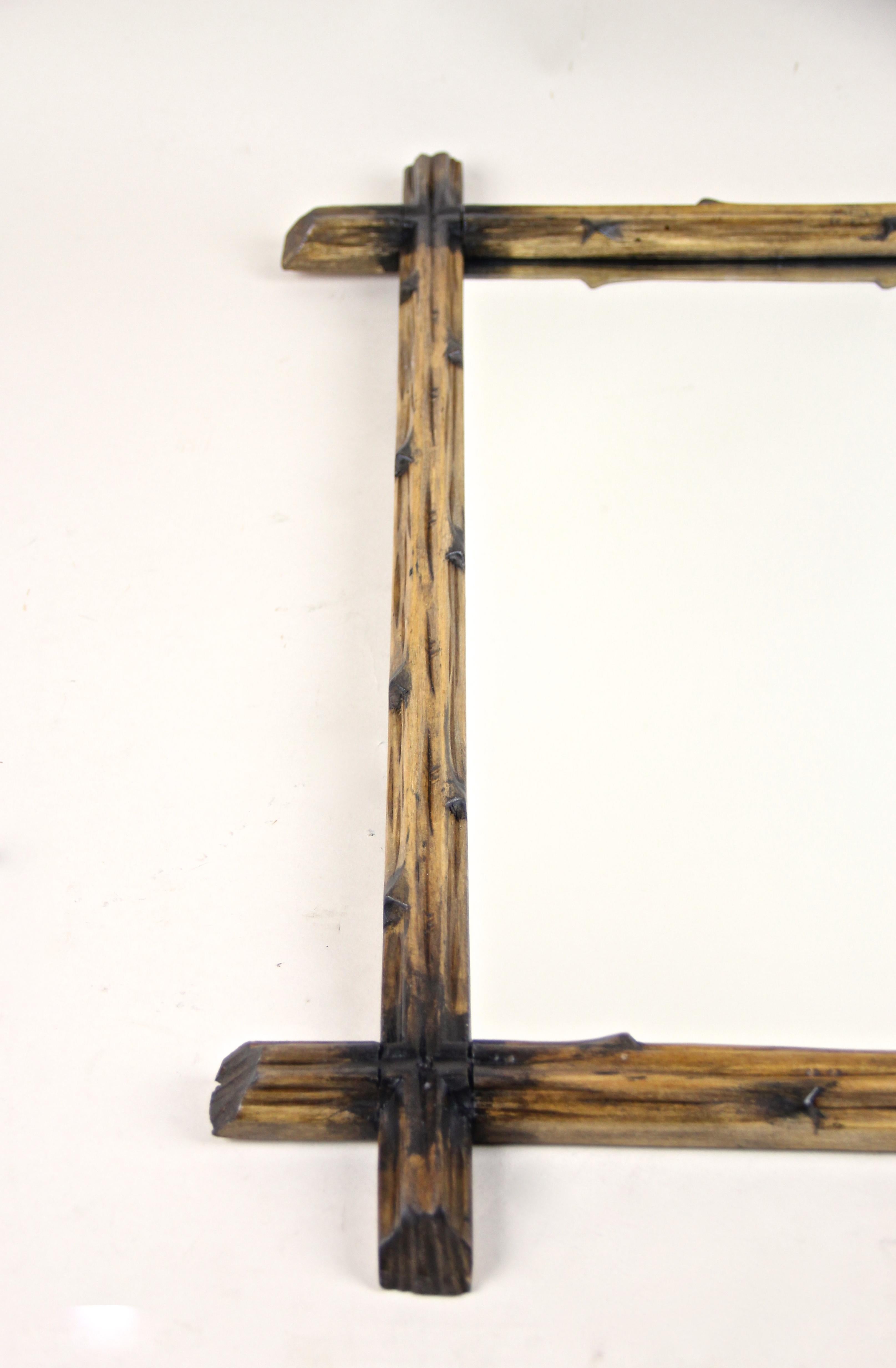 Rustic Black Forest Wall Mirror Light Brown, Austria, circa 1890 For Sale 5