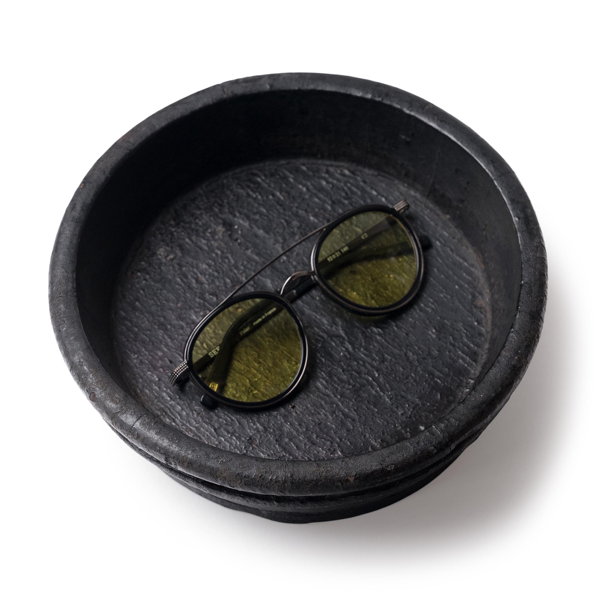 Laccato Piatto rustico in legno laccato nero in vendita