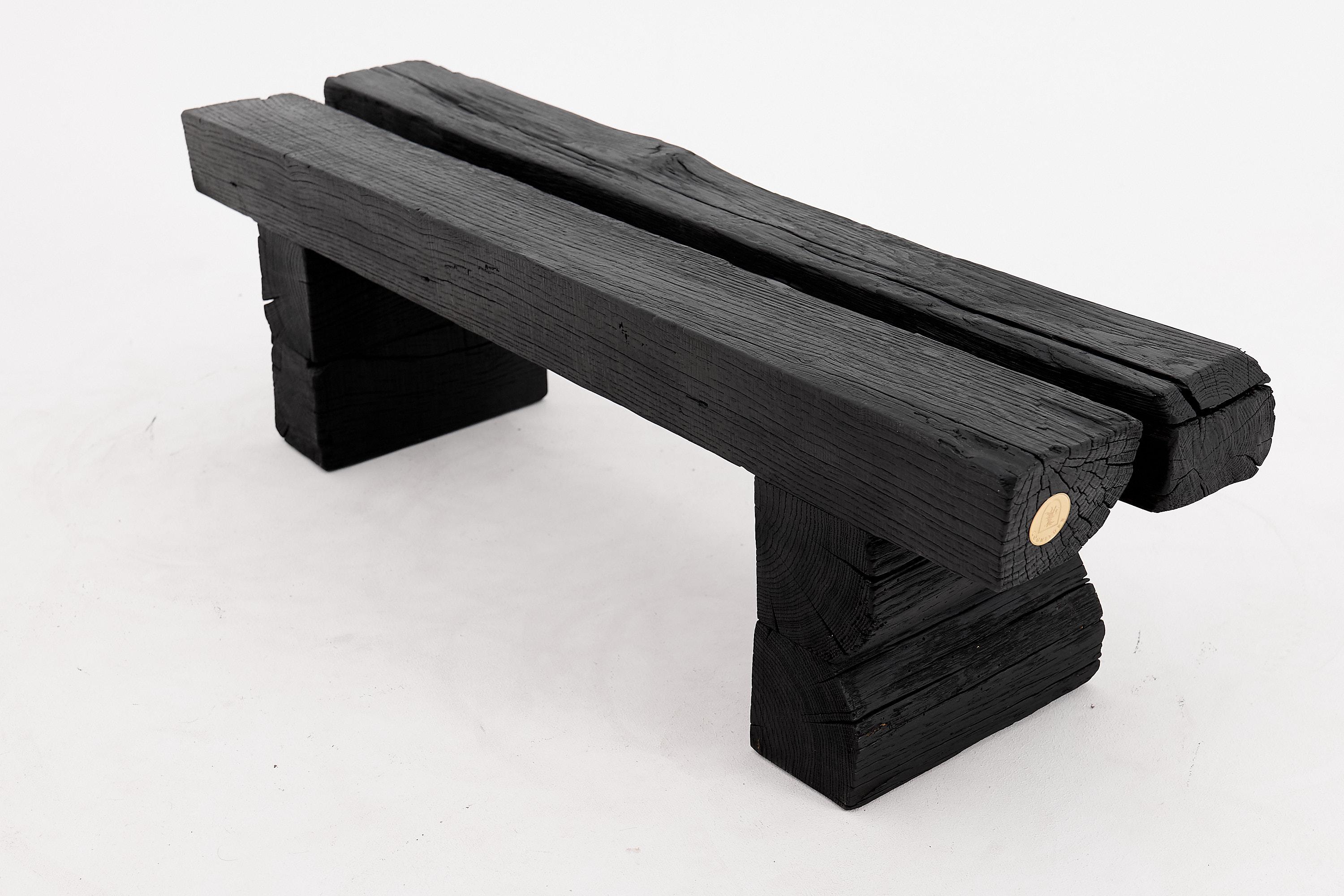 Panchina da giardino rustica in Wood annerito con forma organica grezza per interni ed esterni in vendita 2