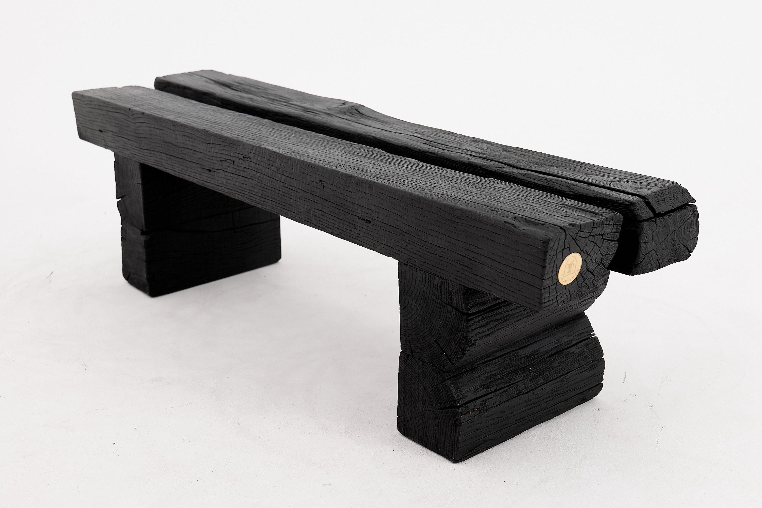 Panchina da giardino rustica in Wood annerito con forma organica grezza per interni ed esterni in vendita 4