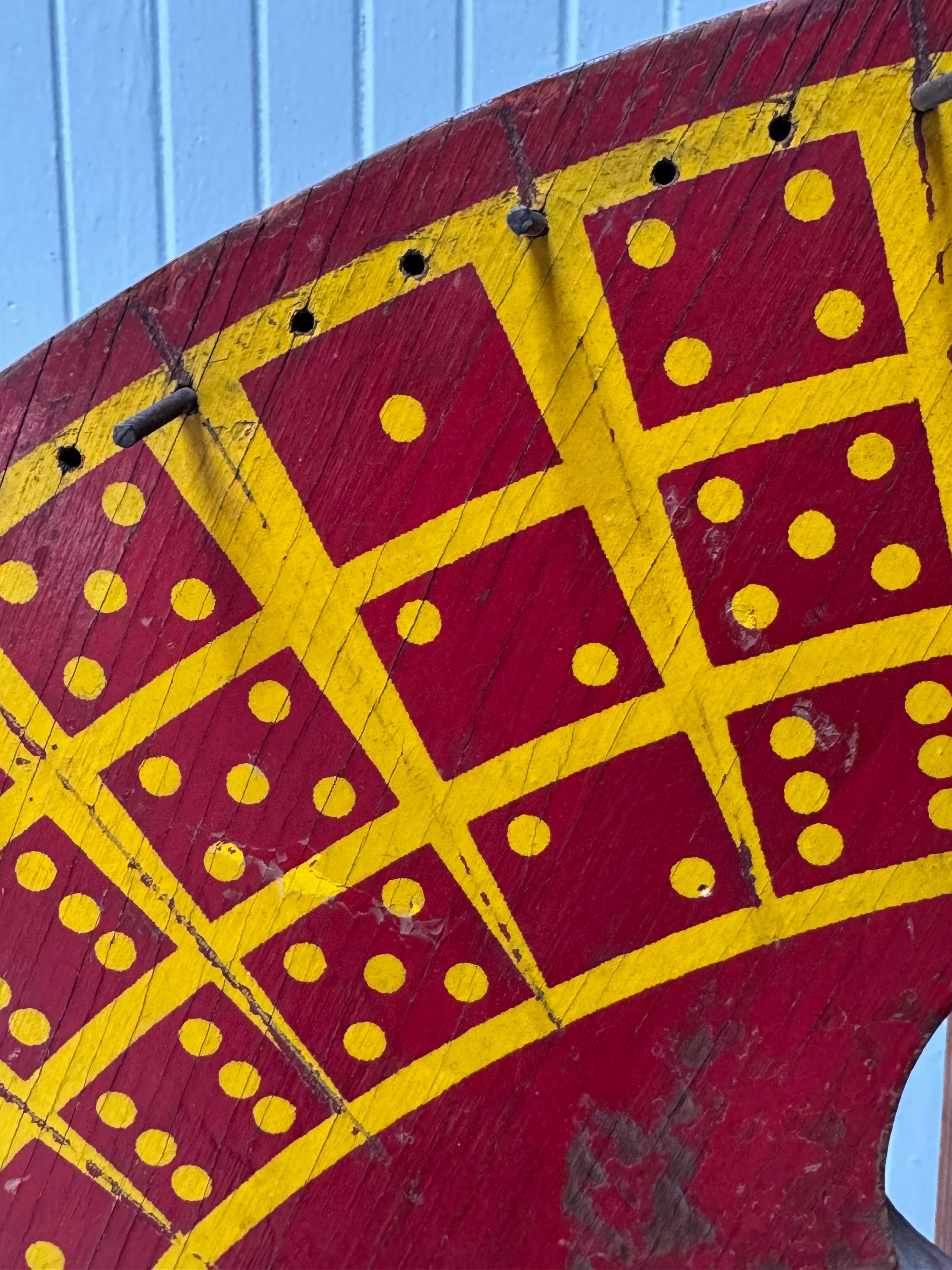 Ruota della fortuna di Carnevale rustica, circa 1940, Folk Art Americana in vendita 2