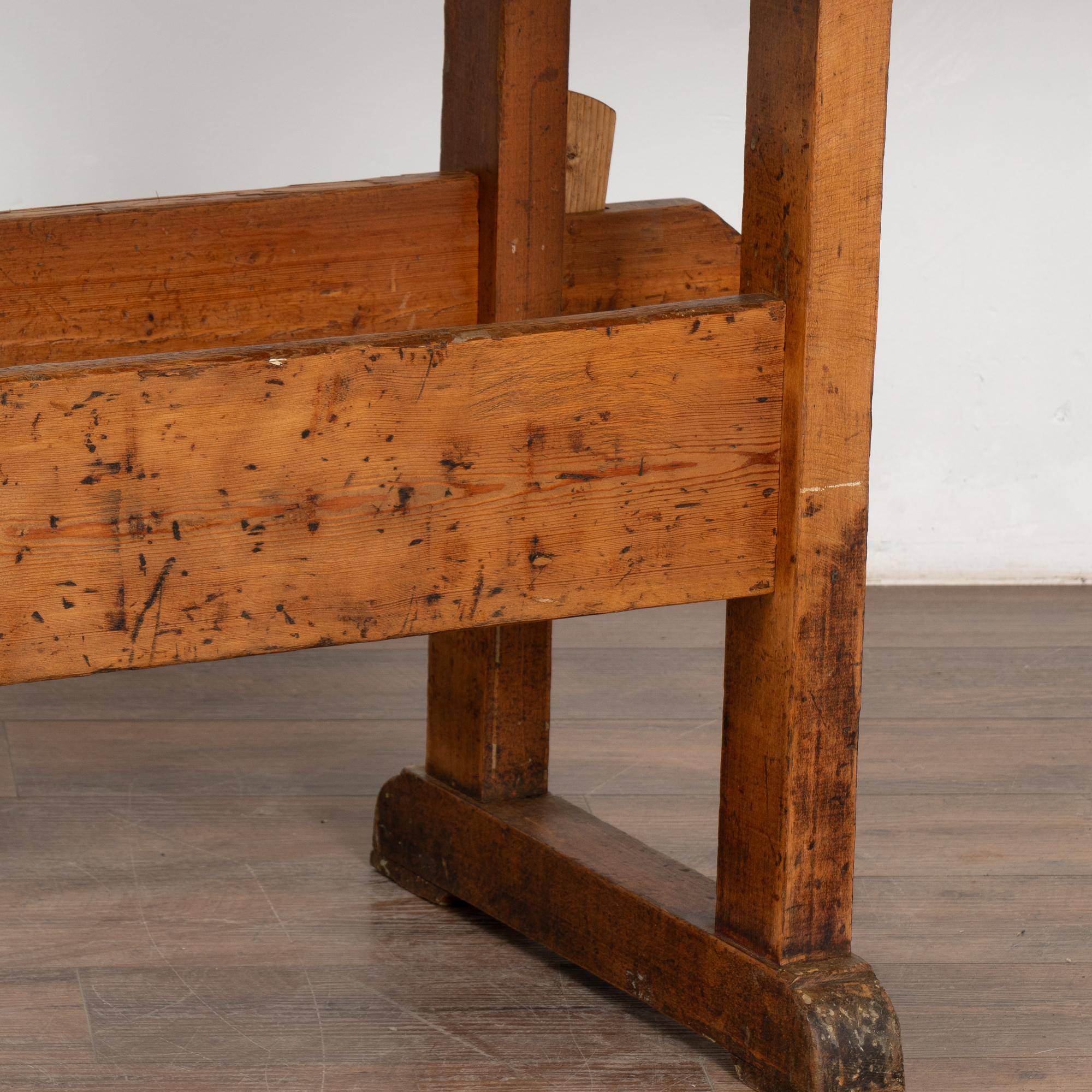 Rustic Carpenter's Workbench Console Worktable, Denmark circa 1840-60 In Good Condition In Round Top, TX