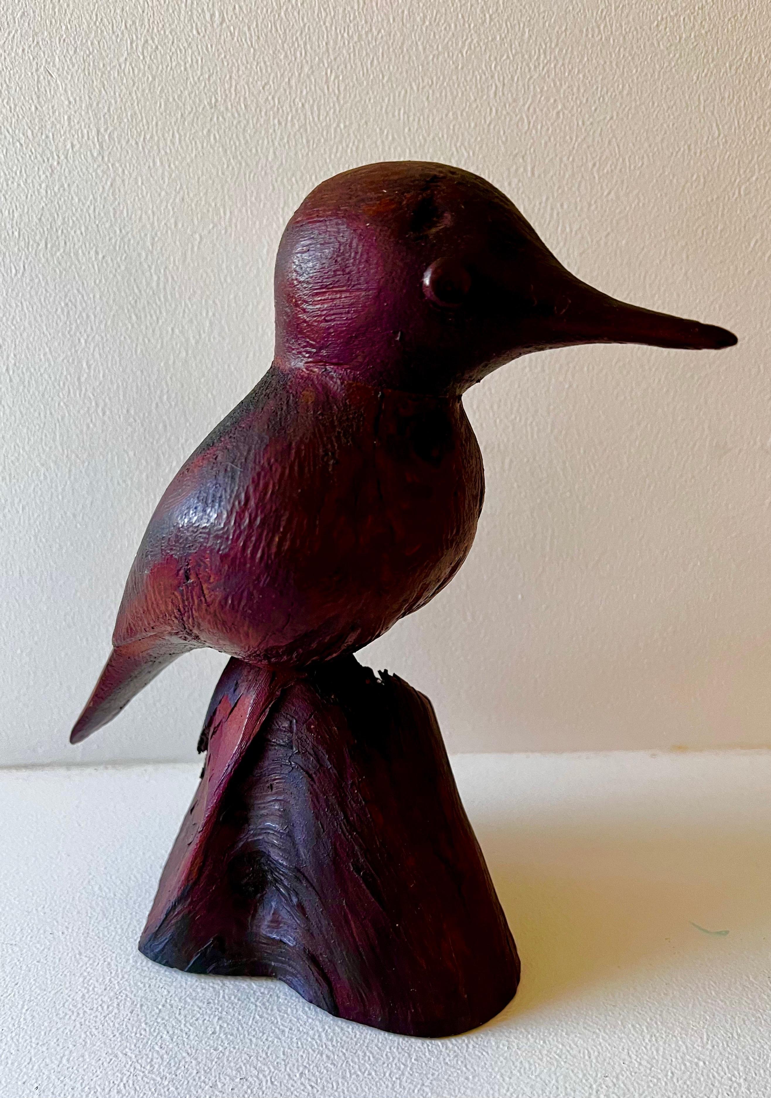 Americano Uccello rustico in legno intagliato su supporto in vendita