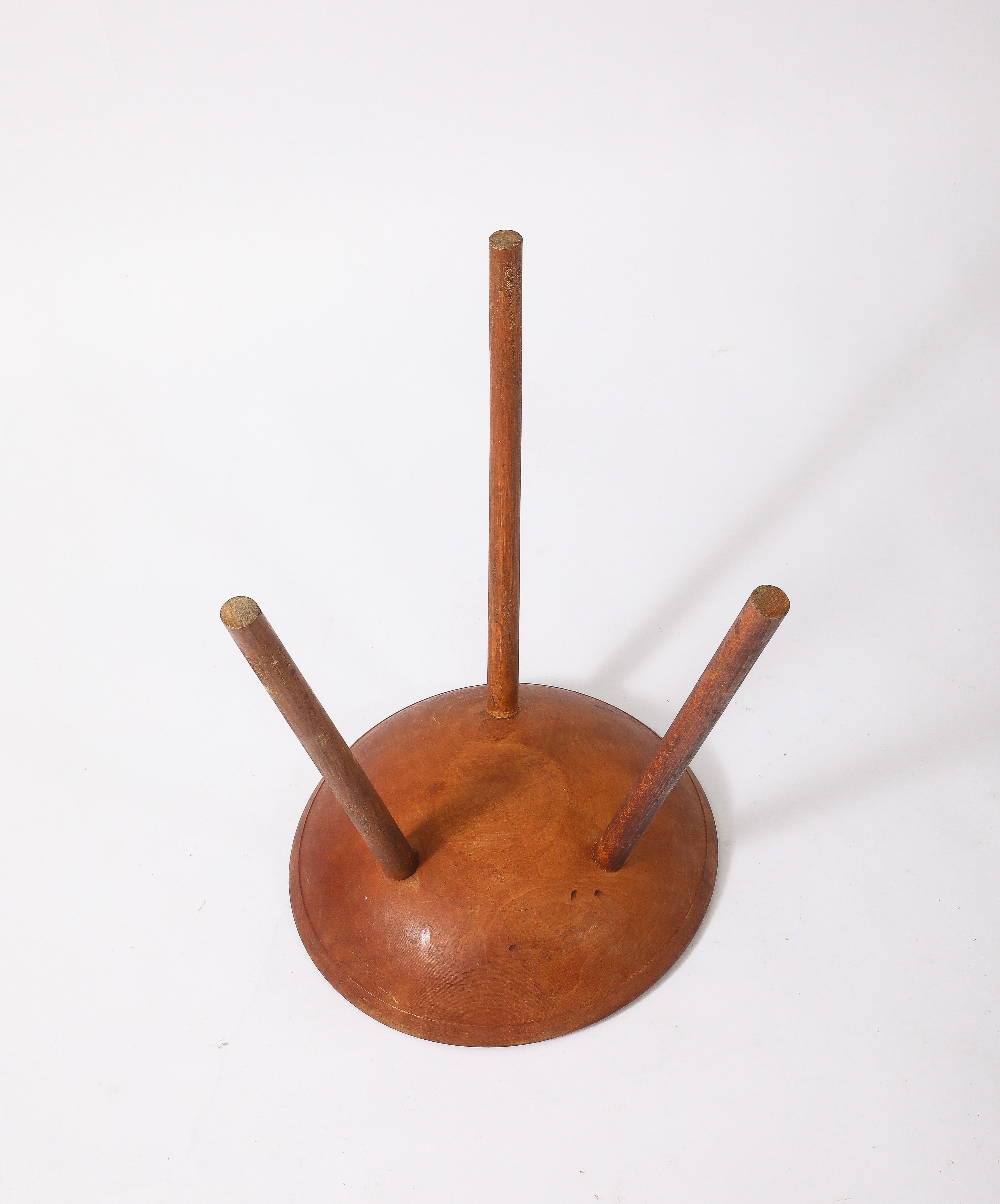 Catchall rustique sur trois pieds, États-Unis, années 1930 en vente 1