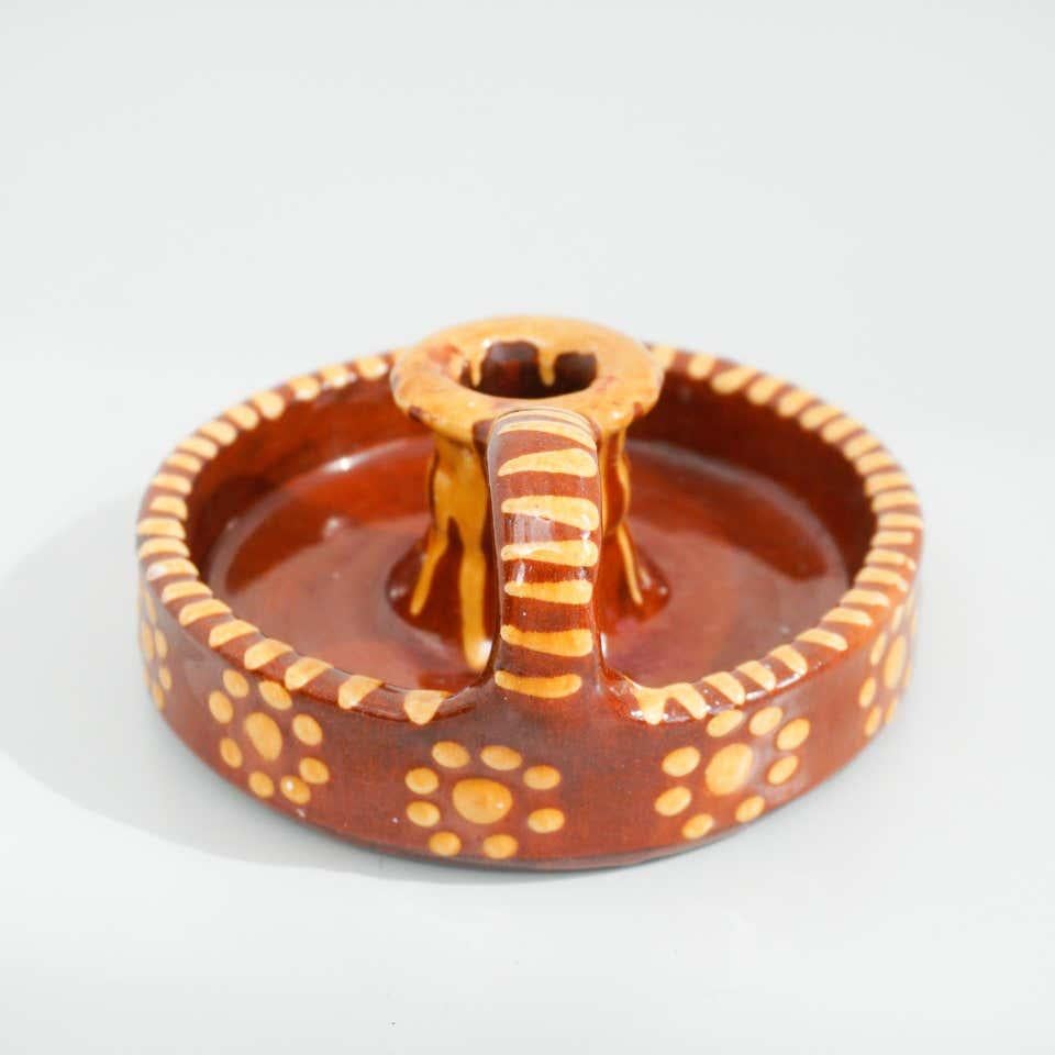 Rustikaler Keramik-Kerzenständer, um 1960 (Spanisch) im Angebot