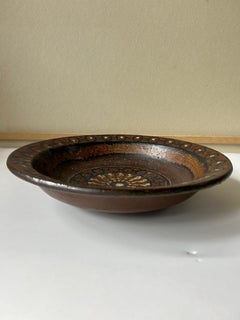 Centro de mesa / Plato de cerámica rústica de Otto Mulders para AWF, Noruega Años 60