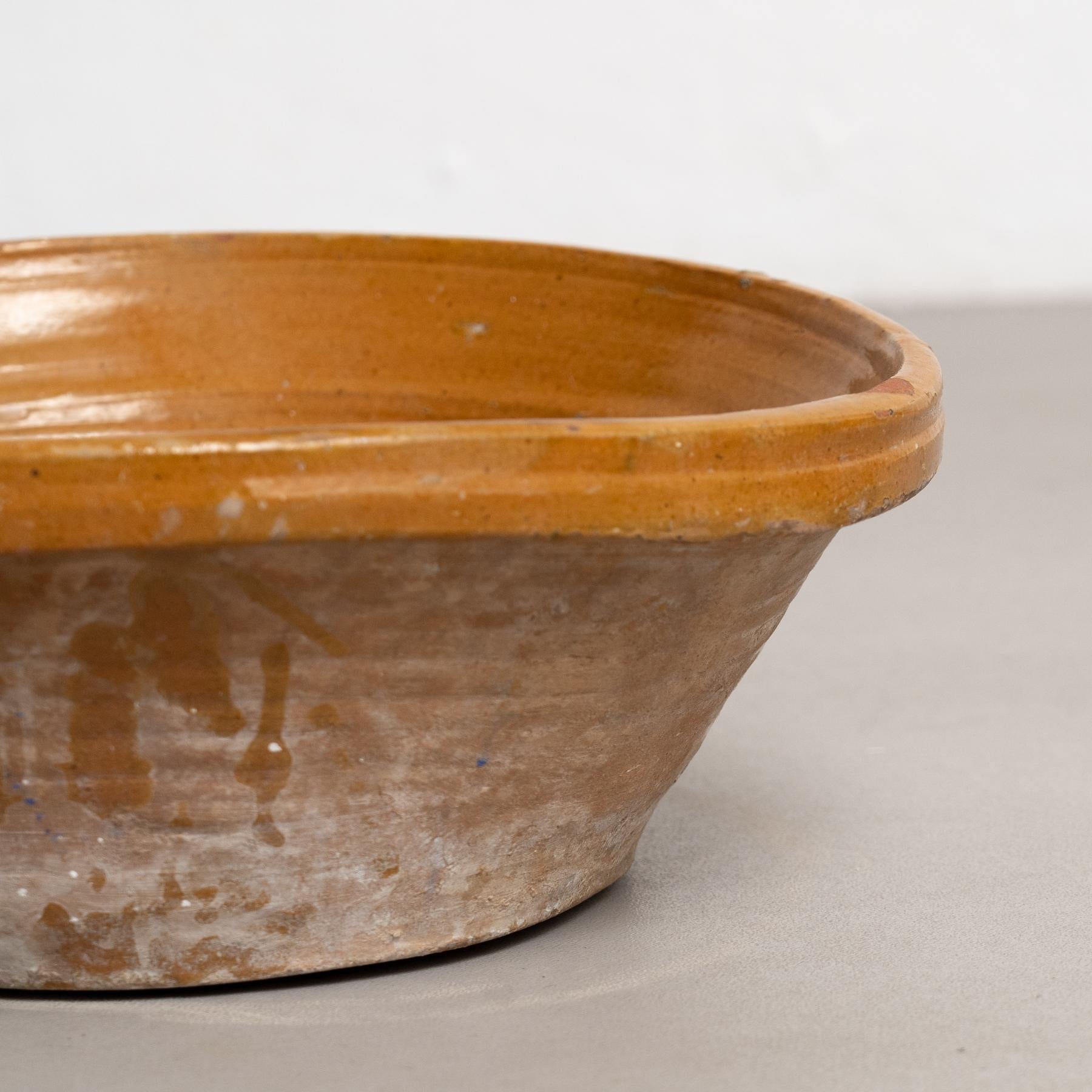 Vase rustique en céramique - Début du 20e siècle, Circa 1940 en vente 5