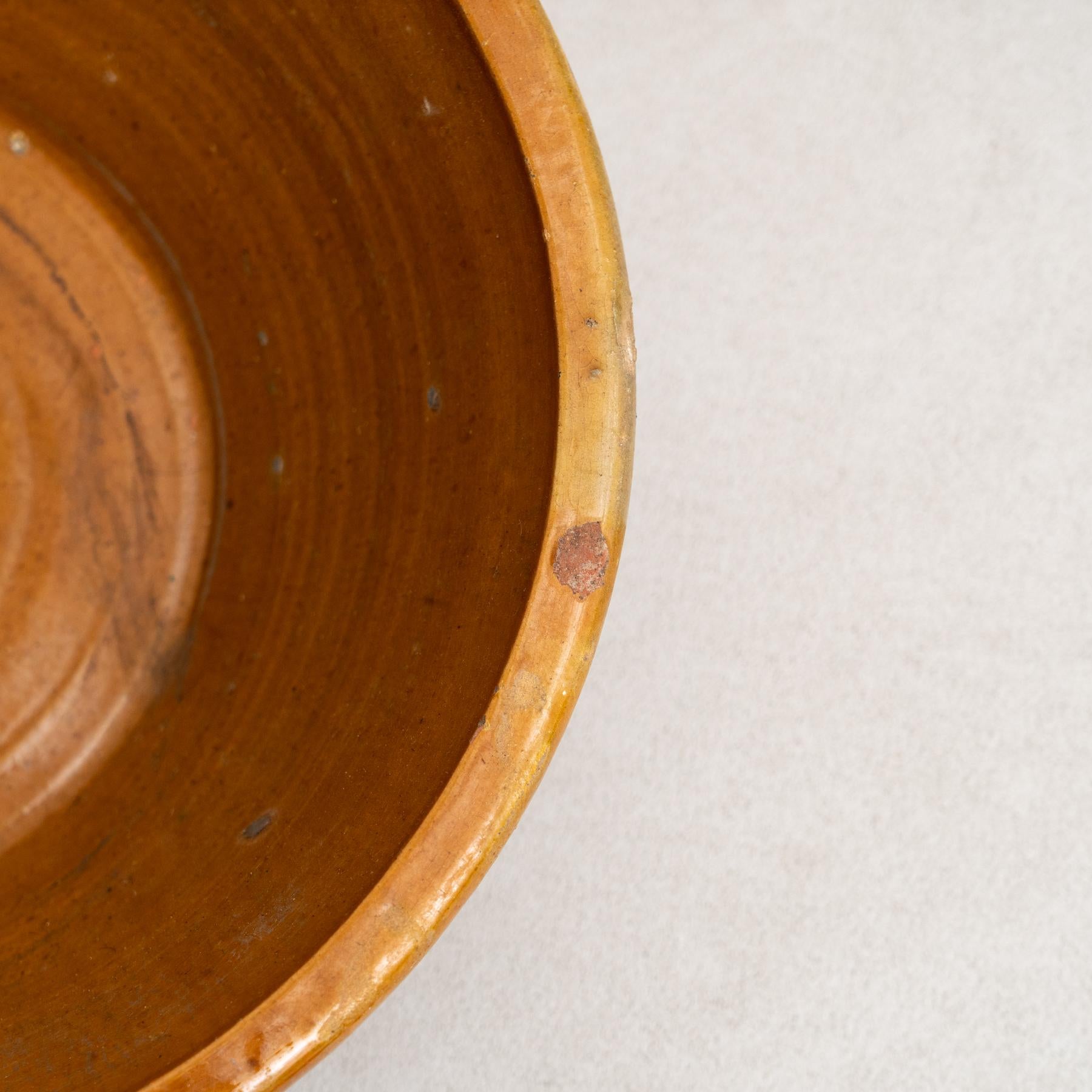Vaso rustico in ceramica con bellissimi toni della terra - Inizio XX secolo in vendita 3