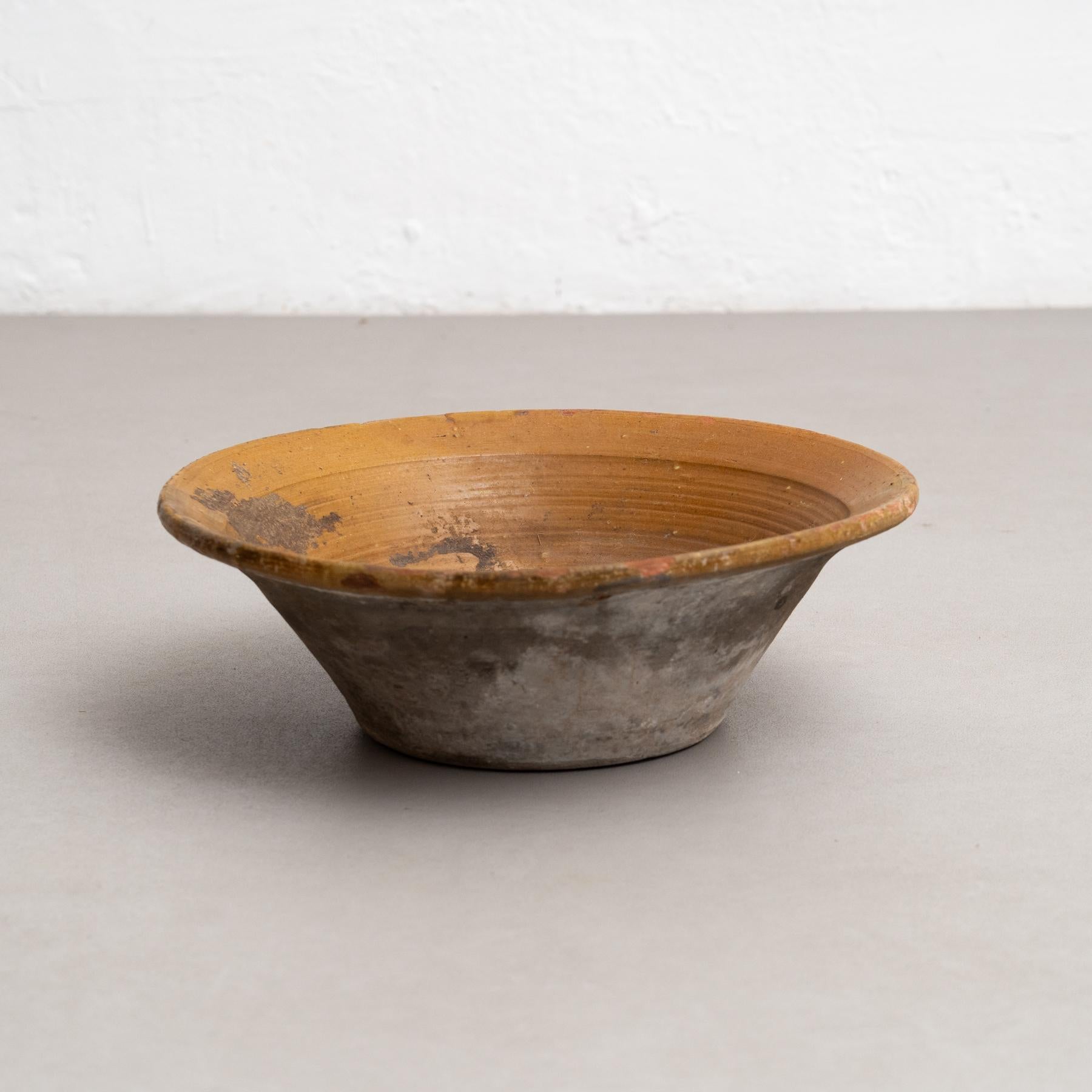 Mid-Century Modern Vase rustique en céramique de couleur terre - Début du 20e siècle en vente
