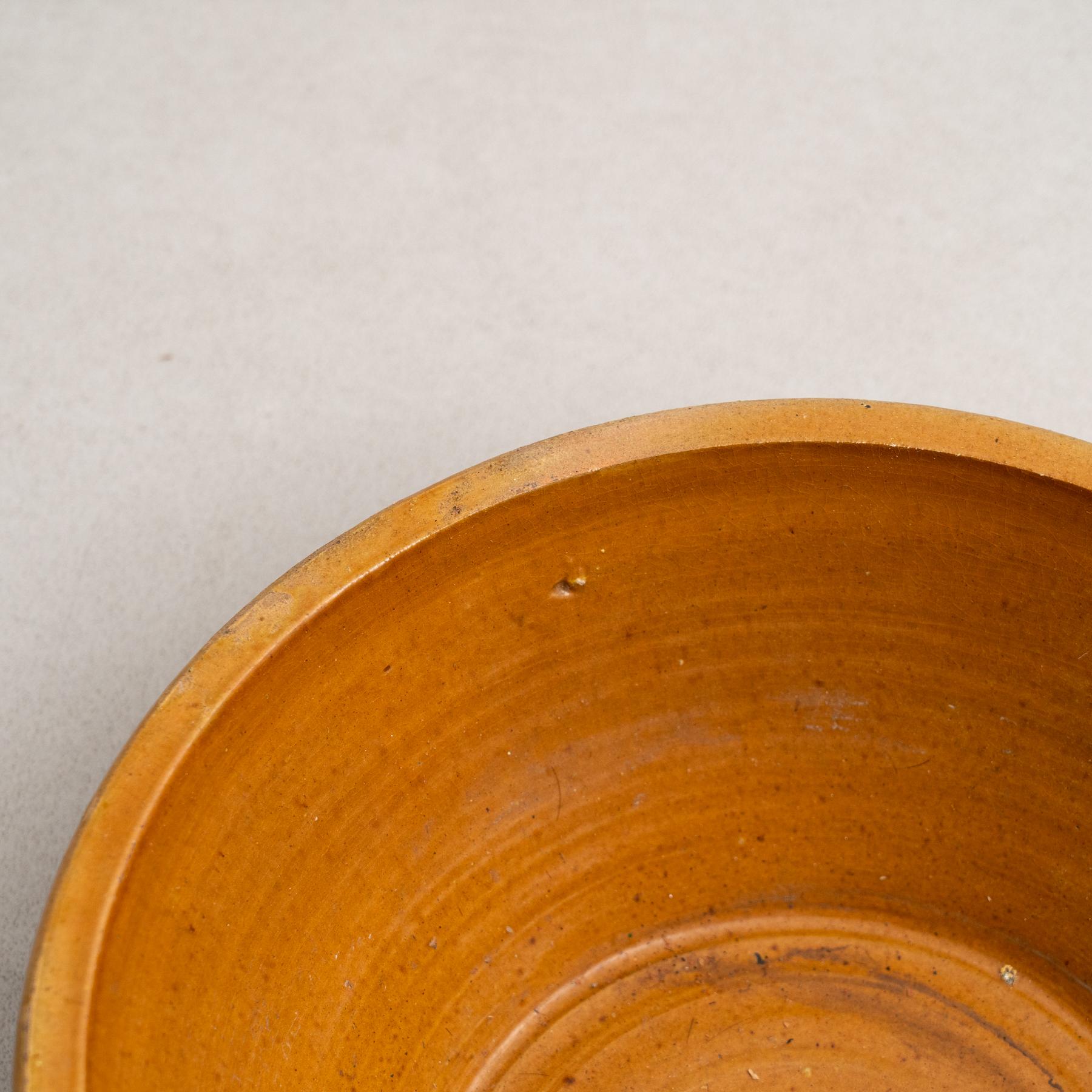 Metà XX secolo Vaso rustico in ceramica con bellissimi toni della terra - Inizio XX secolo in vendita