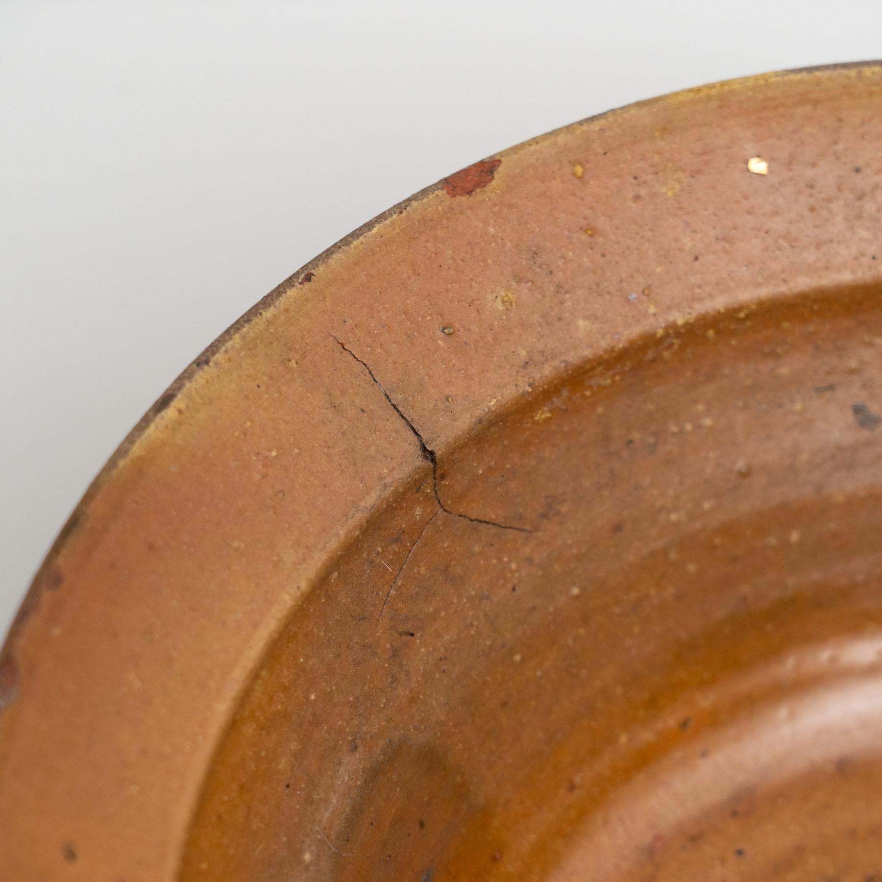 Jarrón plato de cerámica rústica en bonito tono tierra - Principios del siglo XX mediados del siglo XX en venta