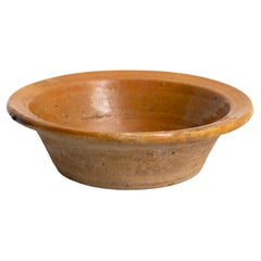 Rustic Ceramic Plate Vase in Beautiful Earth Tone – Early 20th Century