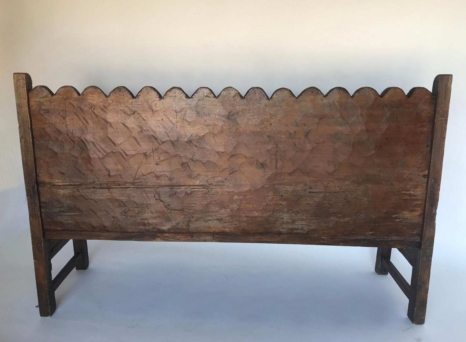 Hand-Carved Rustic Chajul Bench With Tall Scalloped Back