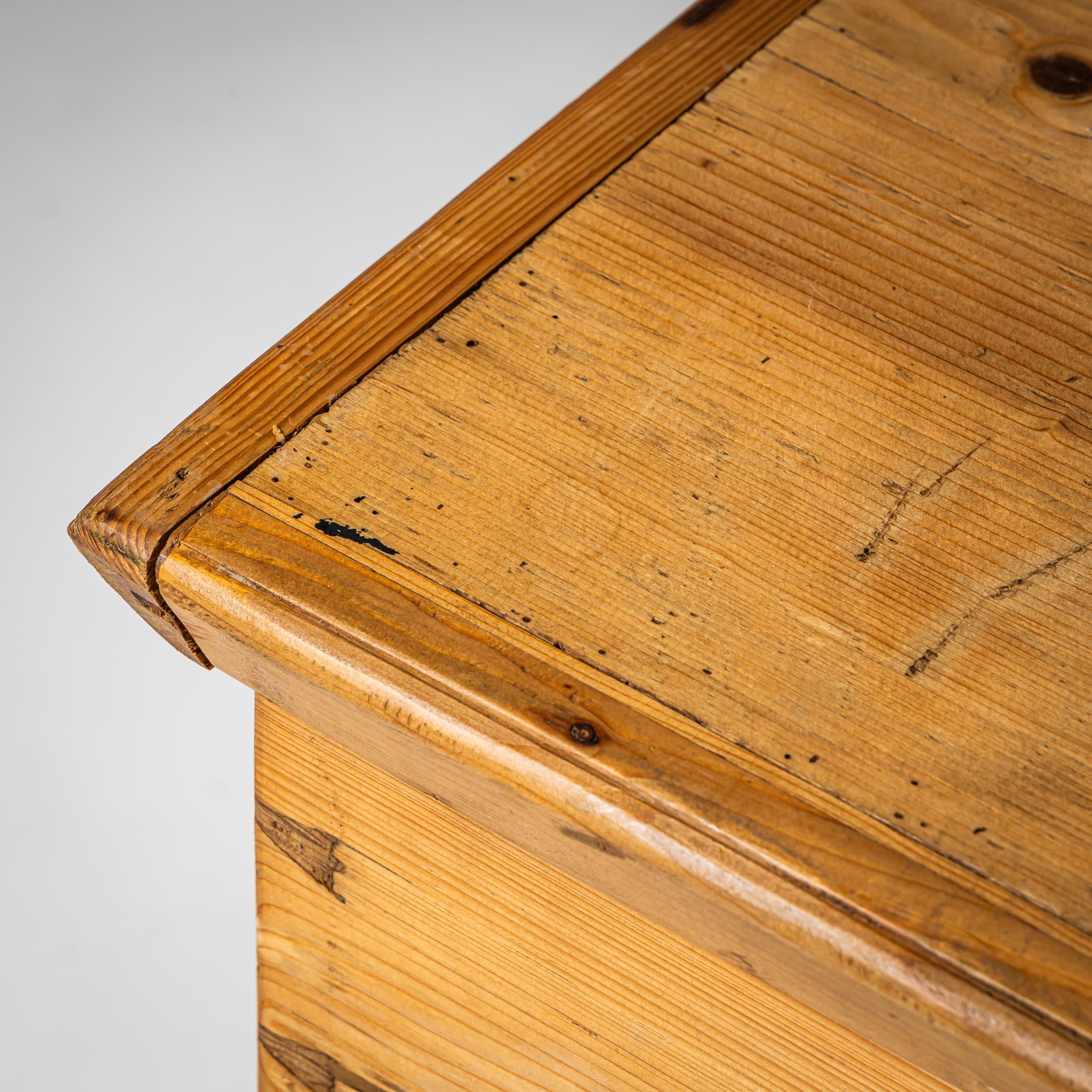 Abete Cassapanca rustica, Germania meridionale/Francia, abete, metà del XIX secolo in vendita