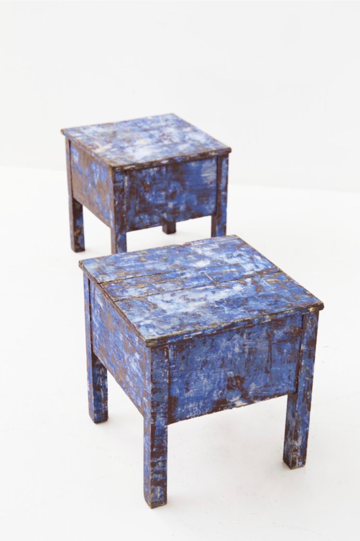 Rustikale, schicke blaue Hocker im Angebot 3