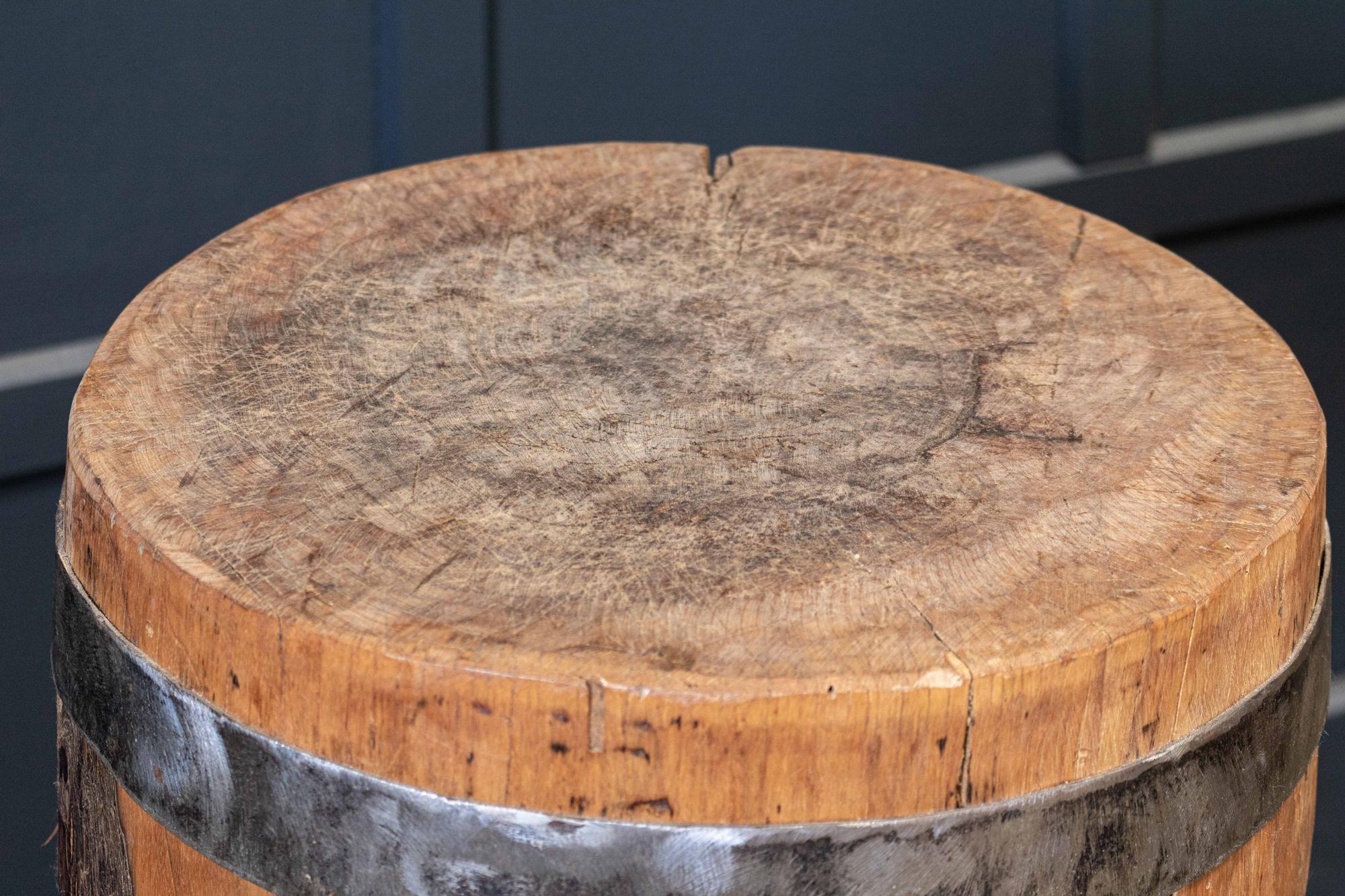 Rustic chopping block side table. Sat on Iron tripod legs and iron banded hardwood block, circa 1930.

Sourced from Central Europe

Top Diameter 36cm x H 84 cm



 