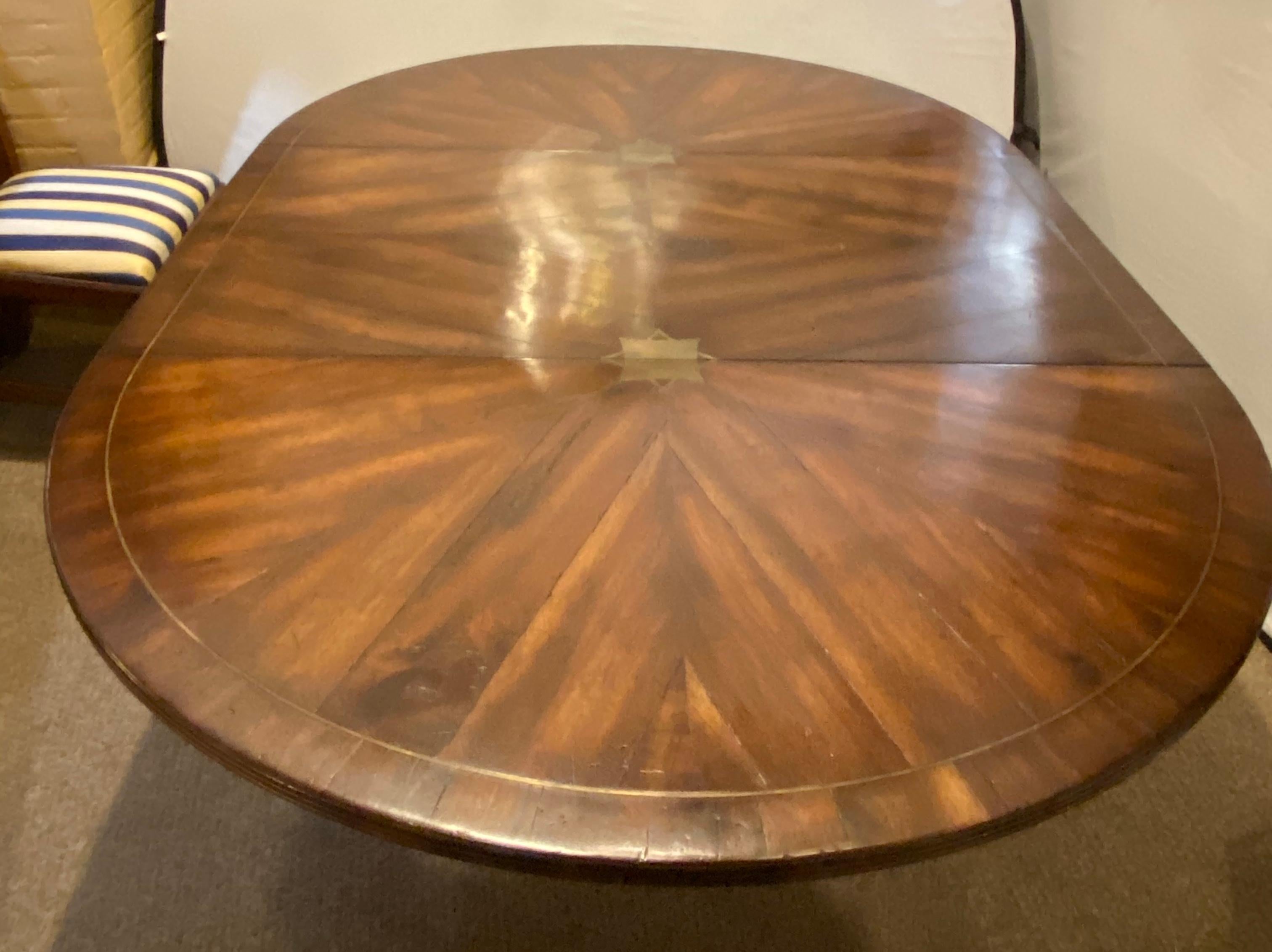 Mid-20th Century Rustic Circular Boule Inlaid Dining or Kitchen Table, Single Pedestal