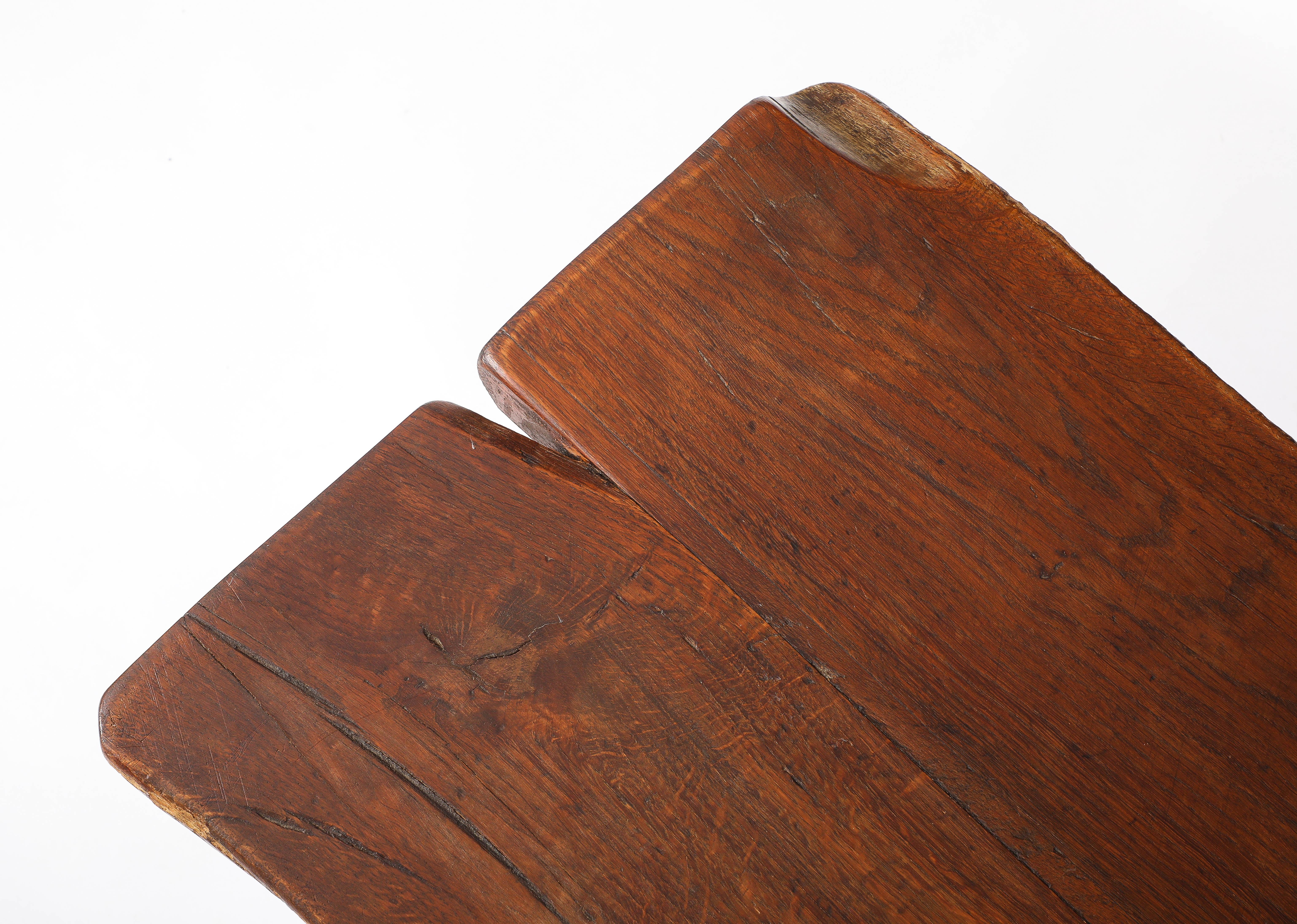 Orme Table basse rustique, France, années 1950 en vente