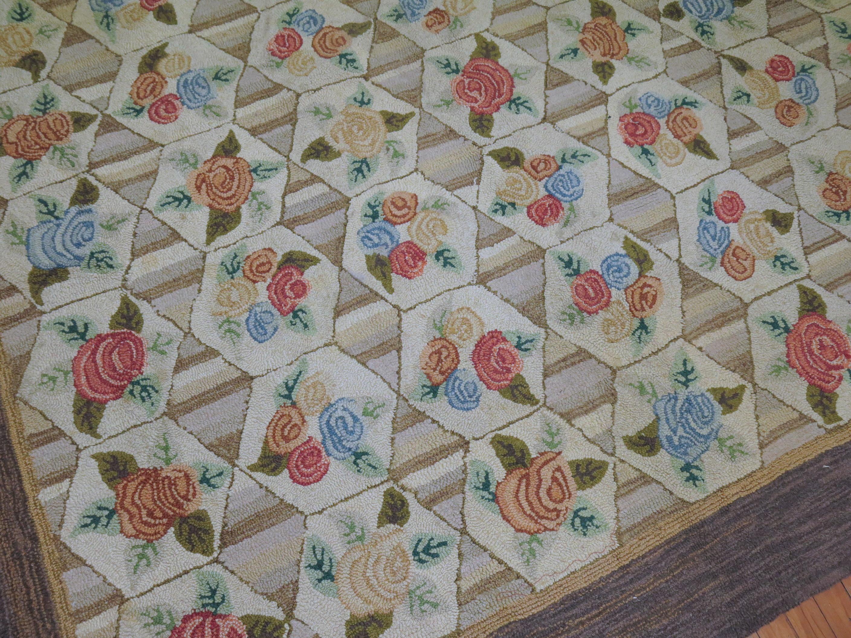 Rustic Color Floral Motif American Hooked Room Size Rug, Mid-20th Century For Sale 1