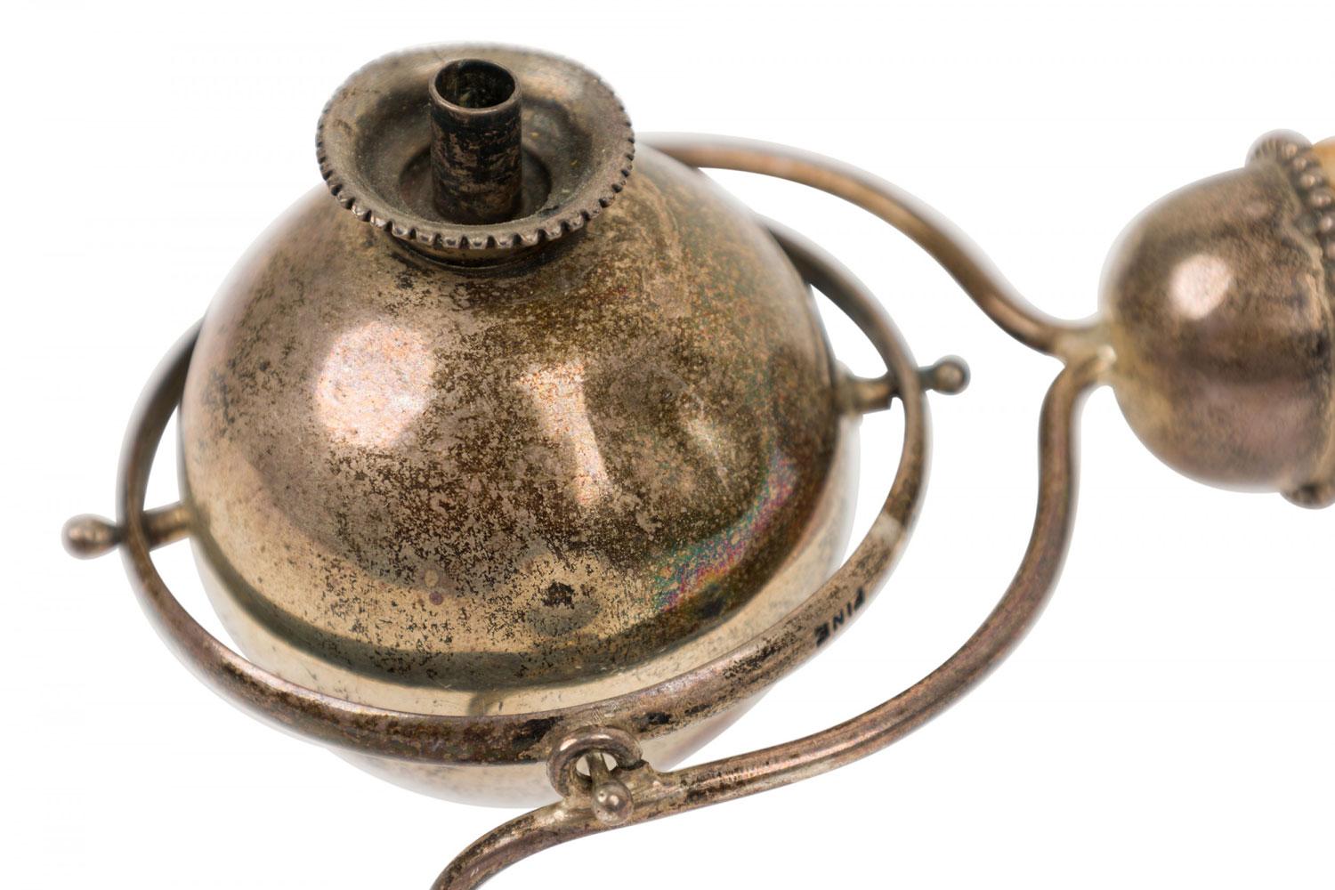 Corne Rustic Continental Style Horn and Metal Desk Lighter en vente