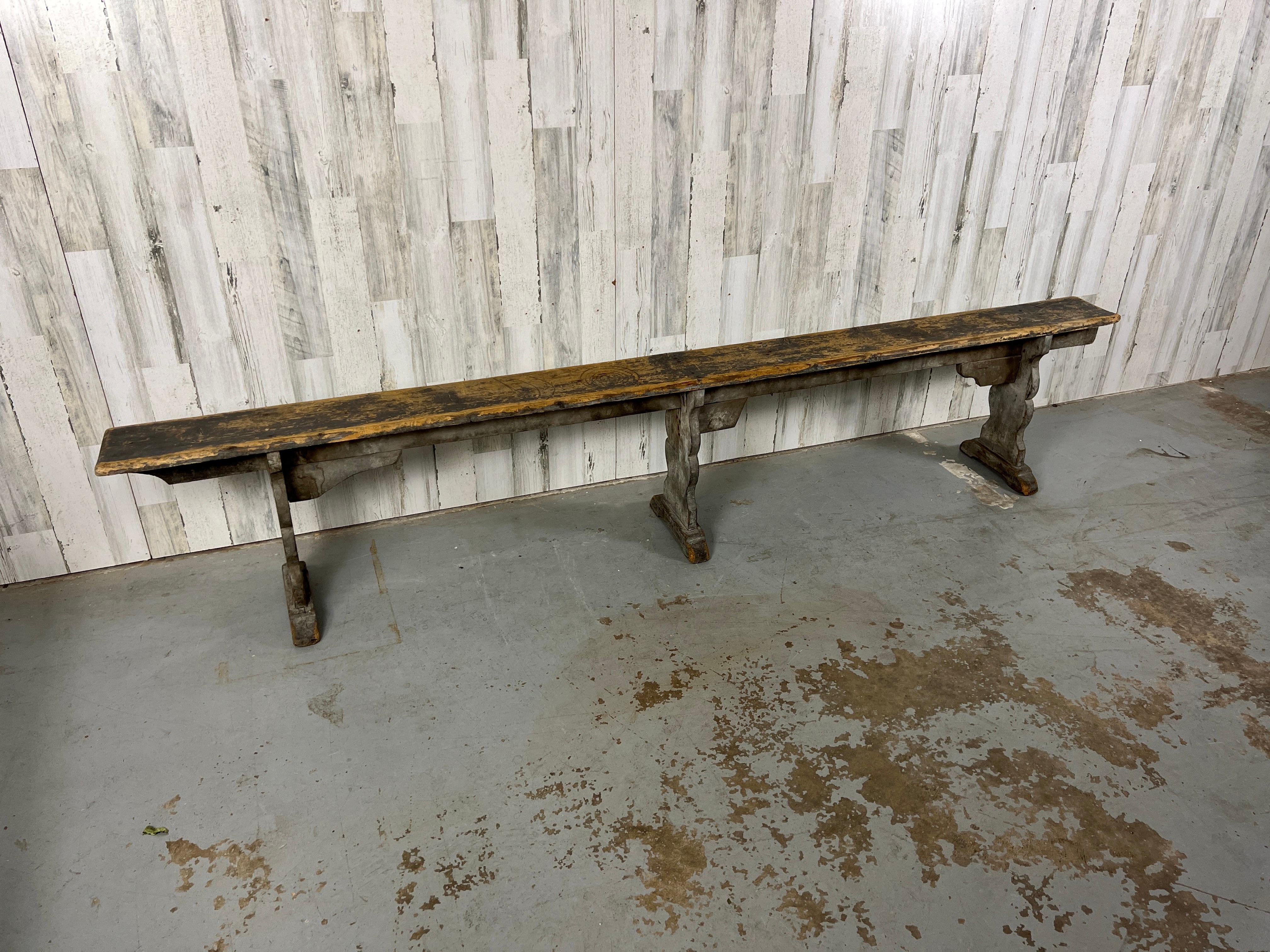 Rustic Country Bench with Faded Gray Paint  For Sale 6