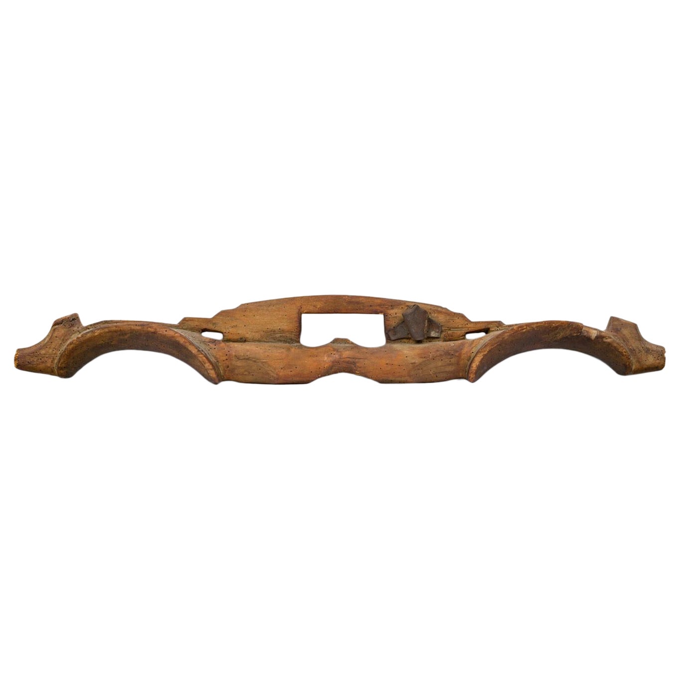 Rustic Country Carved Wooden Yoke en venta