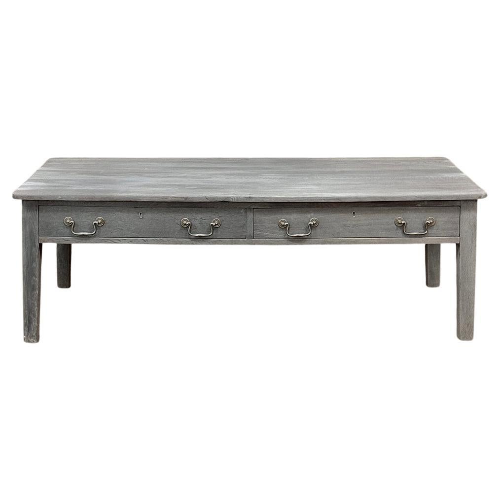 Mesa de centro rústica pintada a la francesa