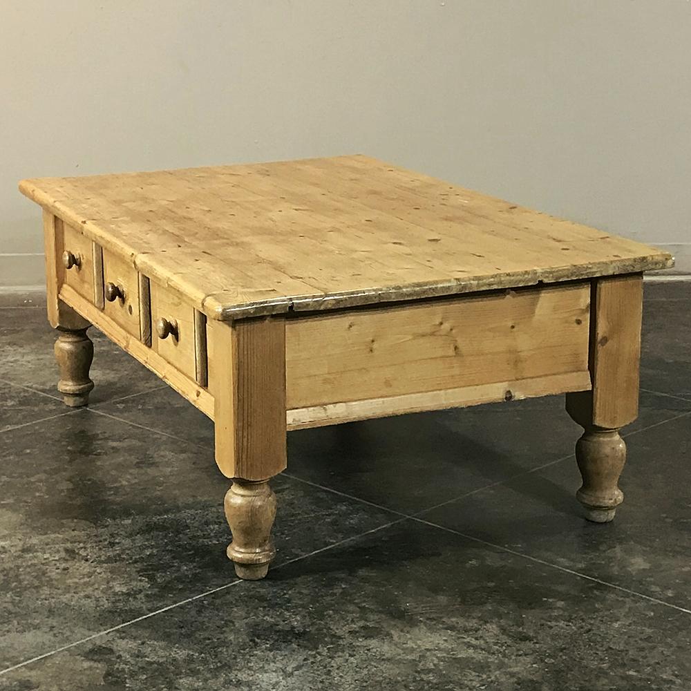 Rustic Country French Pine Coffee Table In Good Condition In Dallas, TX