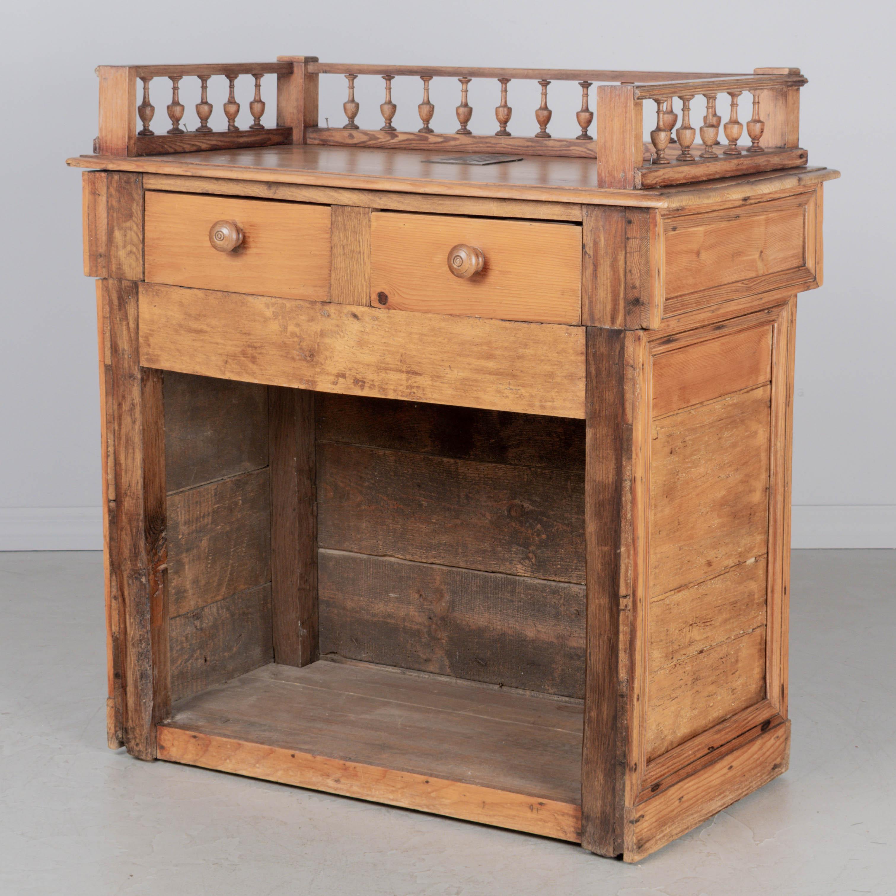 Rustic Country French Pine Counter Cabinet In Good Condition For Sale In Winter Park, FL