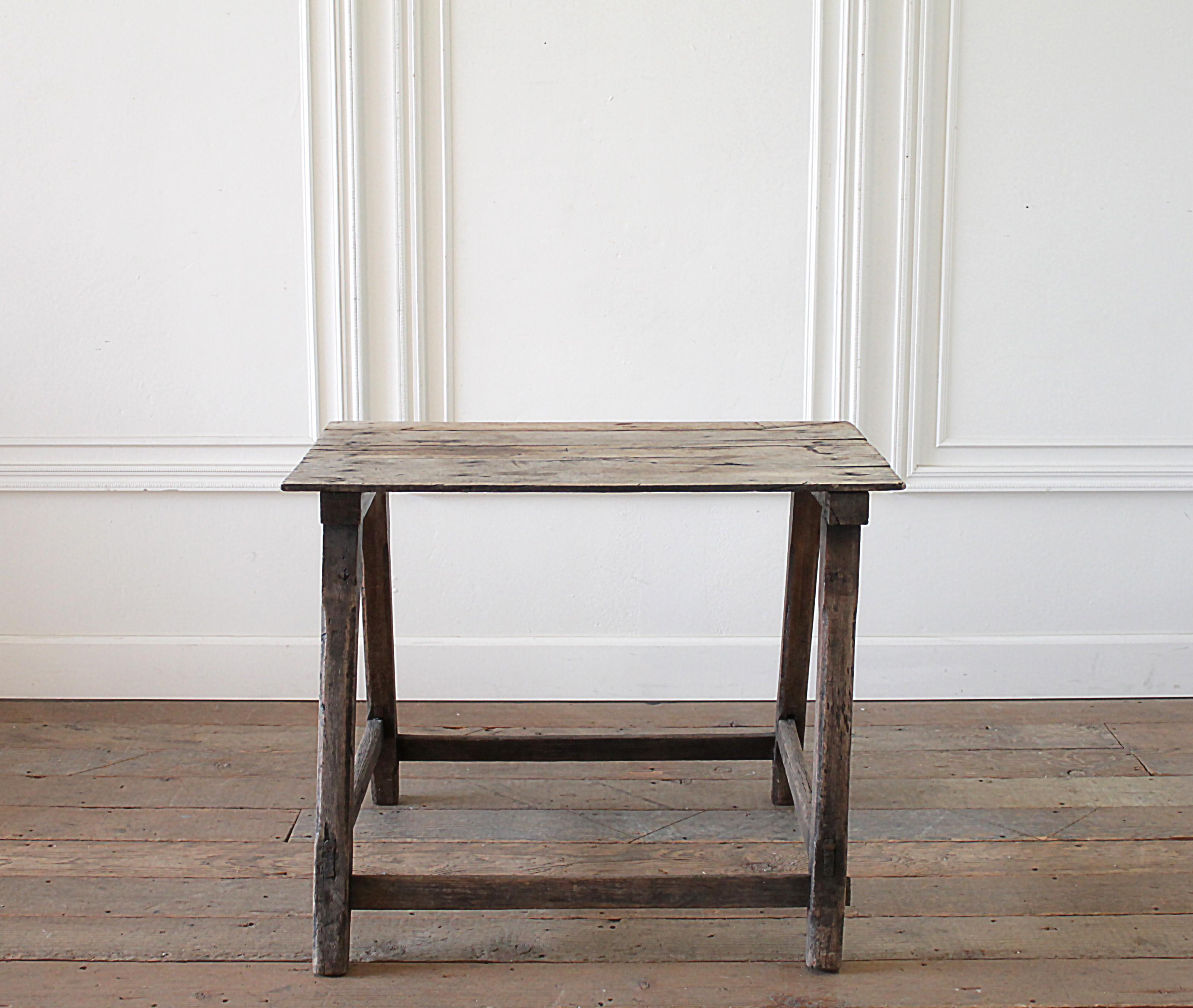 Rustic Country French Style Side Table In Distressed Condition In Brea, CA