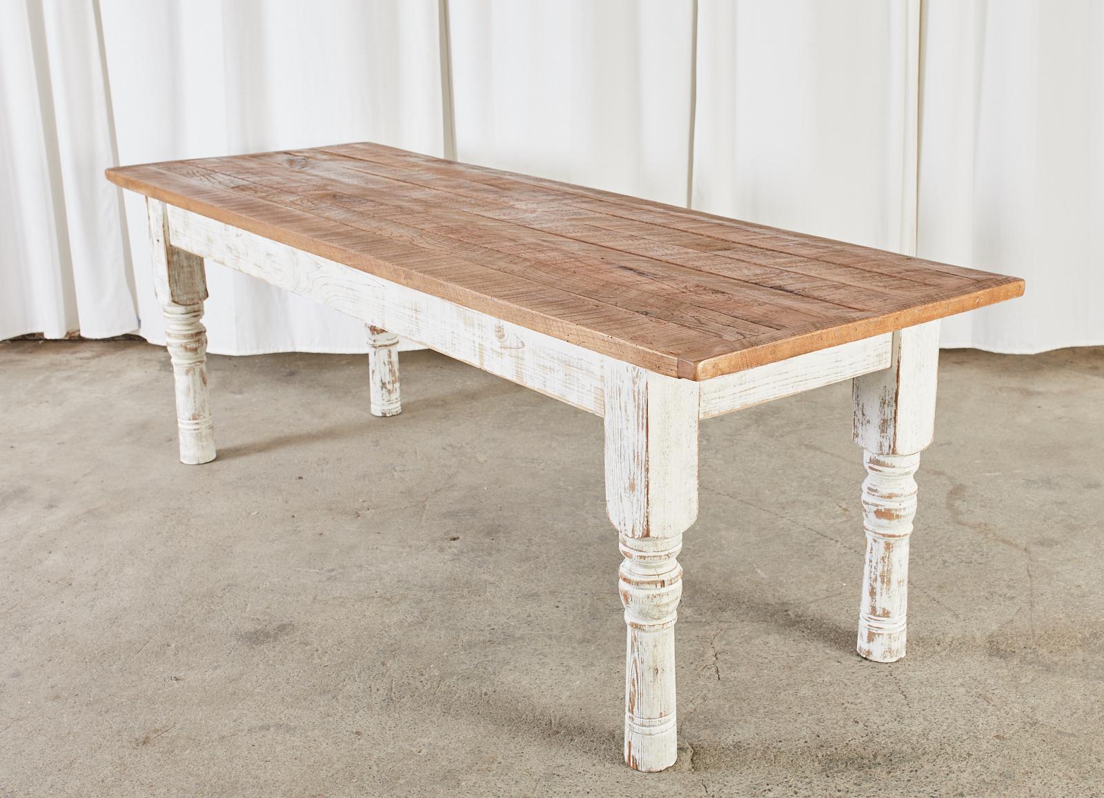 pine table with white legs