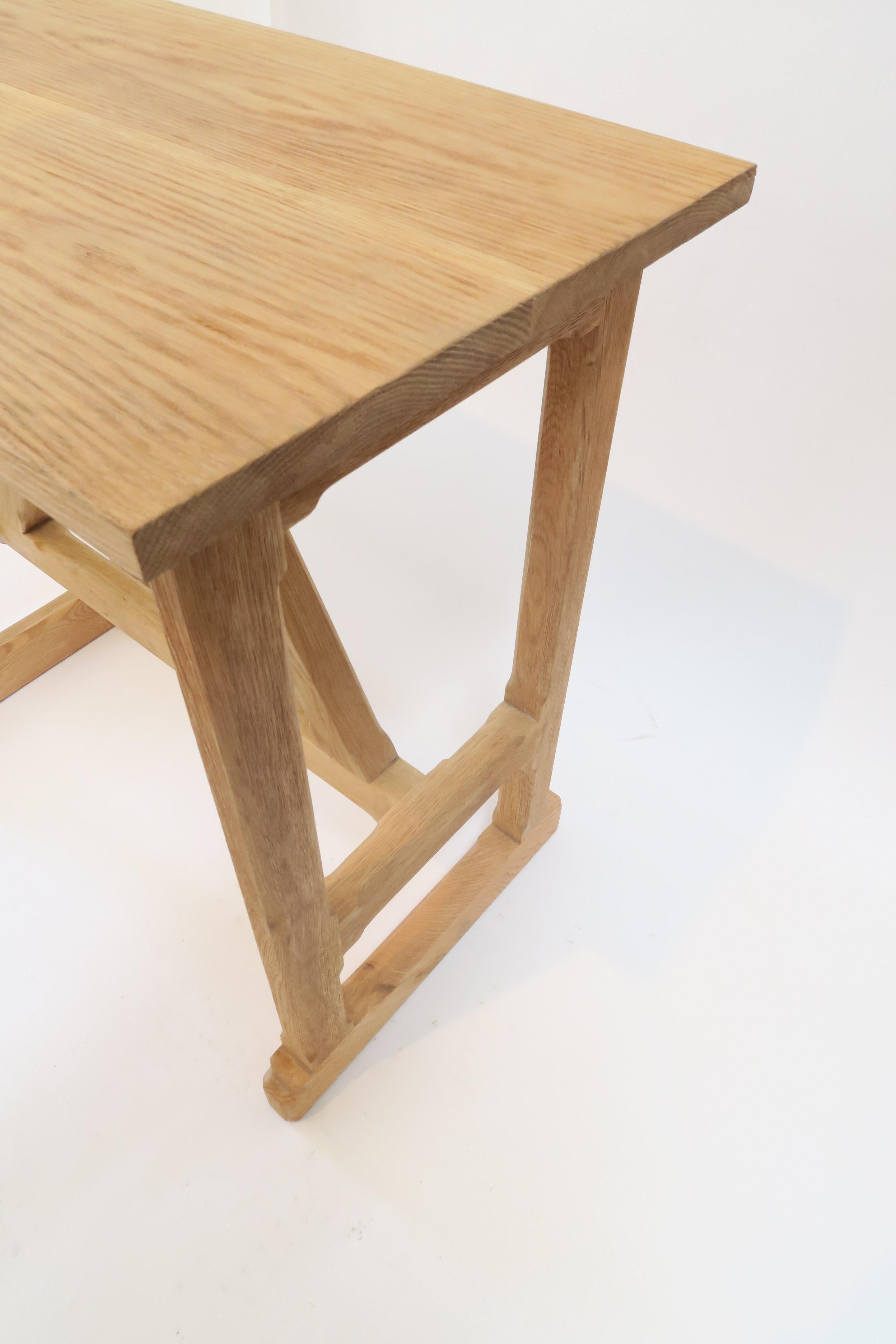 Rustic Craftsman Style Trestle Console, Small in Oak by Martin and Brockett In New Condition For Sale In Los Angeles, CA