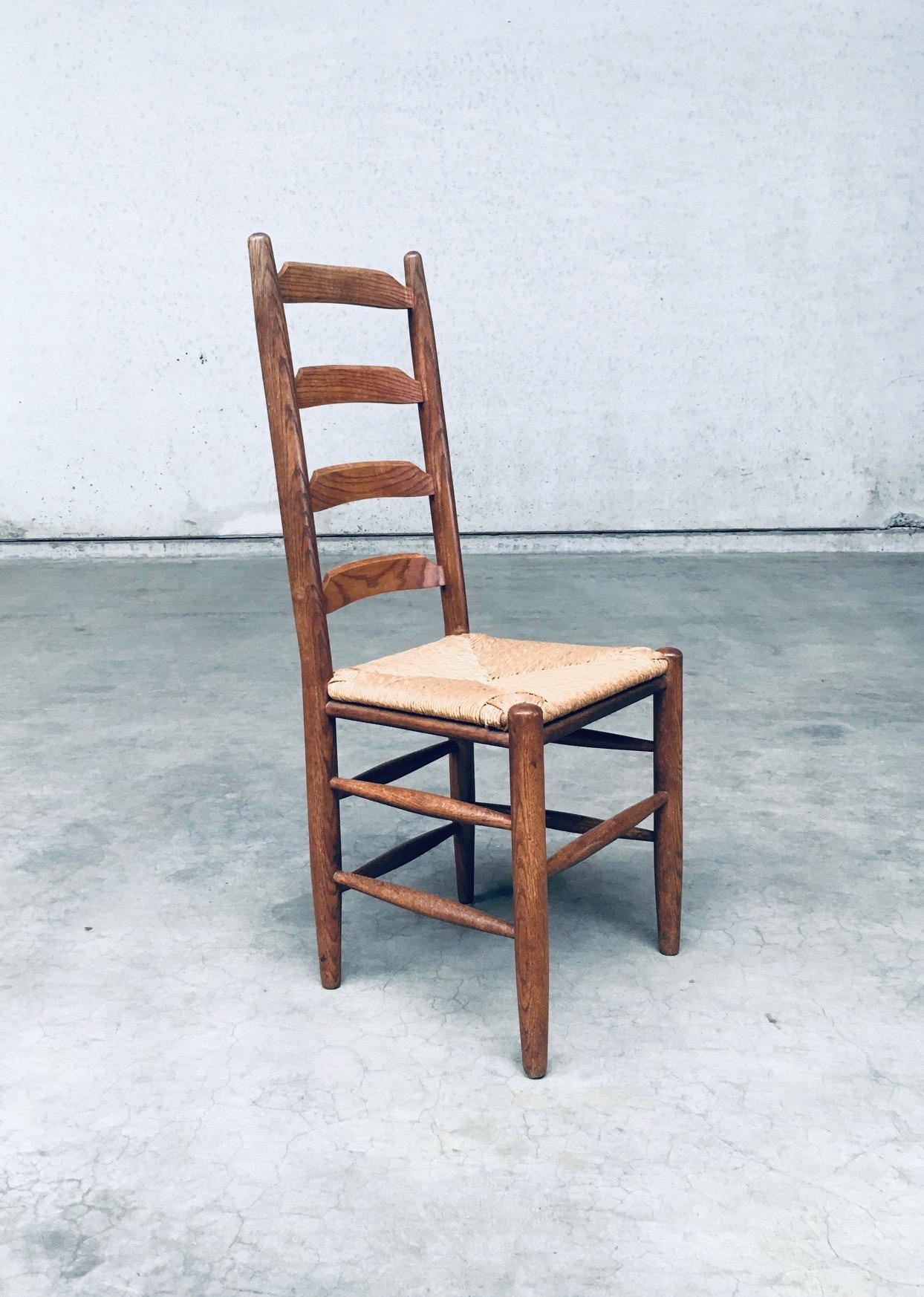 Sedie da pranzo Rustic Design con schienale a scaletta in Oak e giunco, Belgio anni '60 in vendita 2