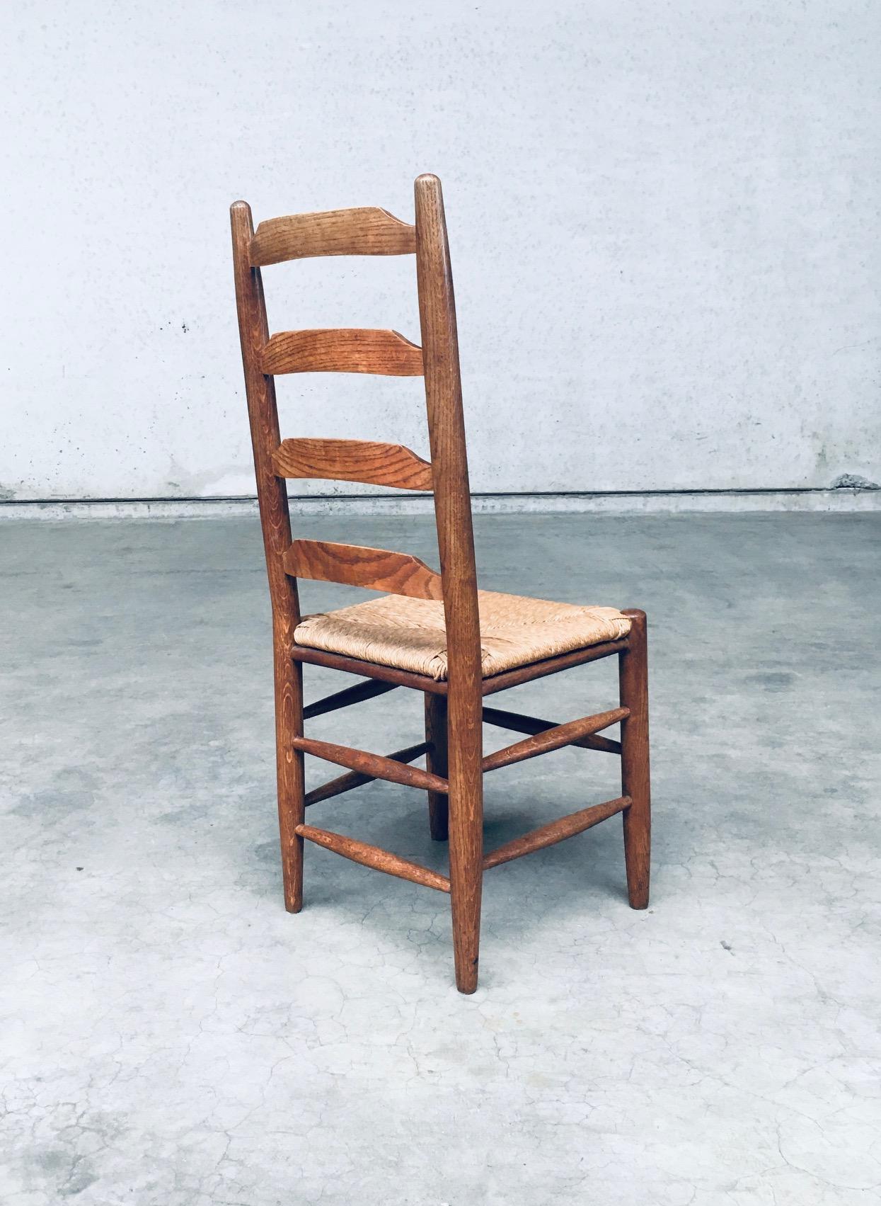 Sedie da pranzo Rustic Design con schienale a scaletta in Oak e giunco, Belgio anni '60 in vendita 3